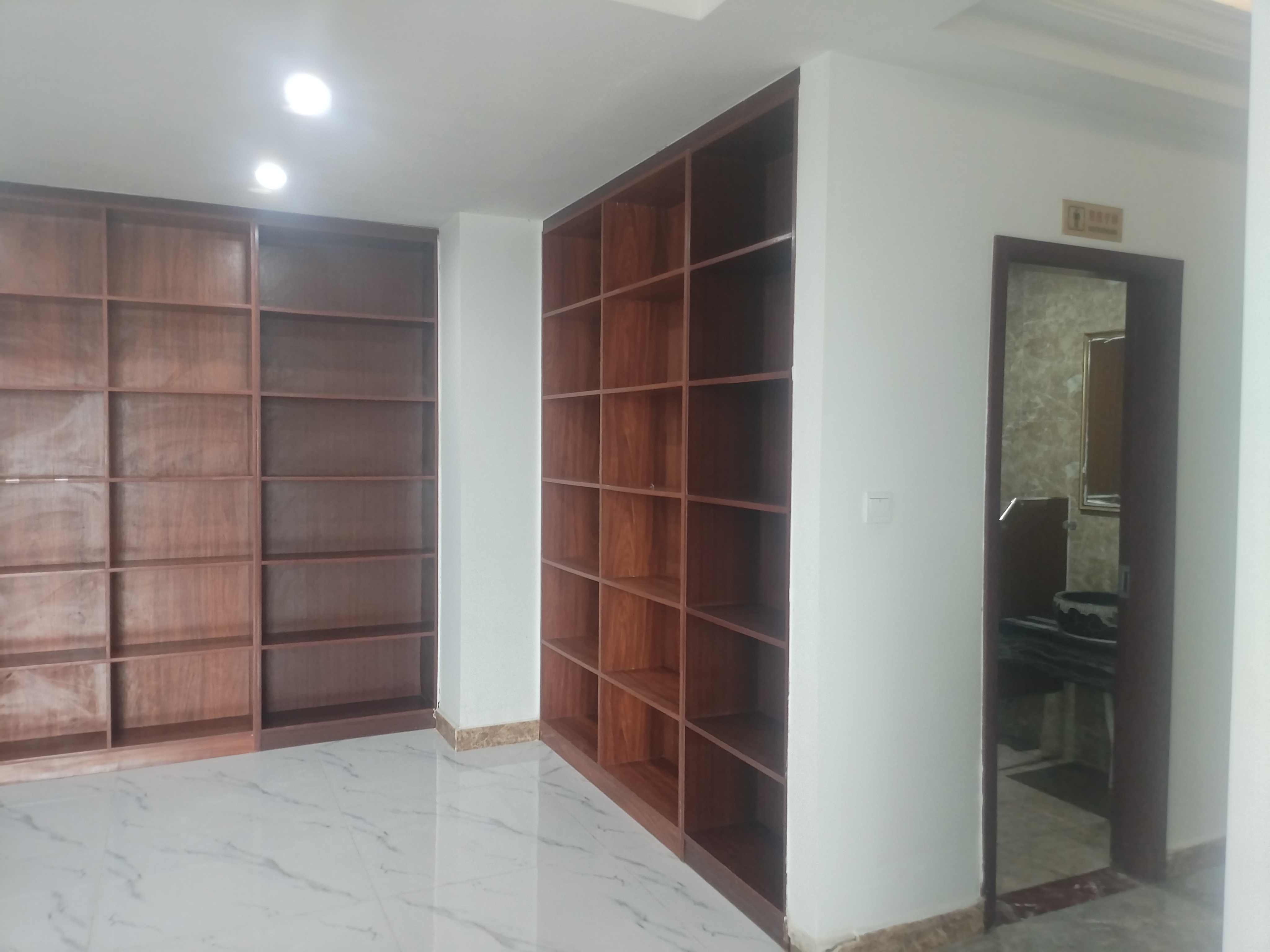 世纪生活港  8室3厅4卫    10000.0元/月室内图