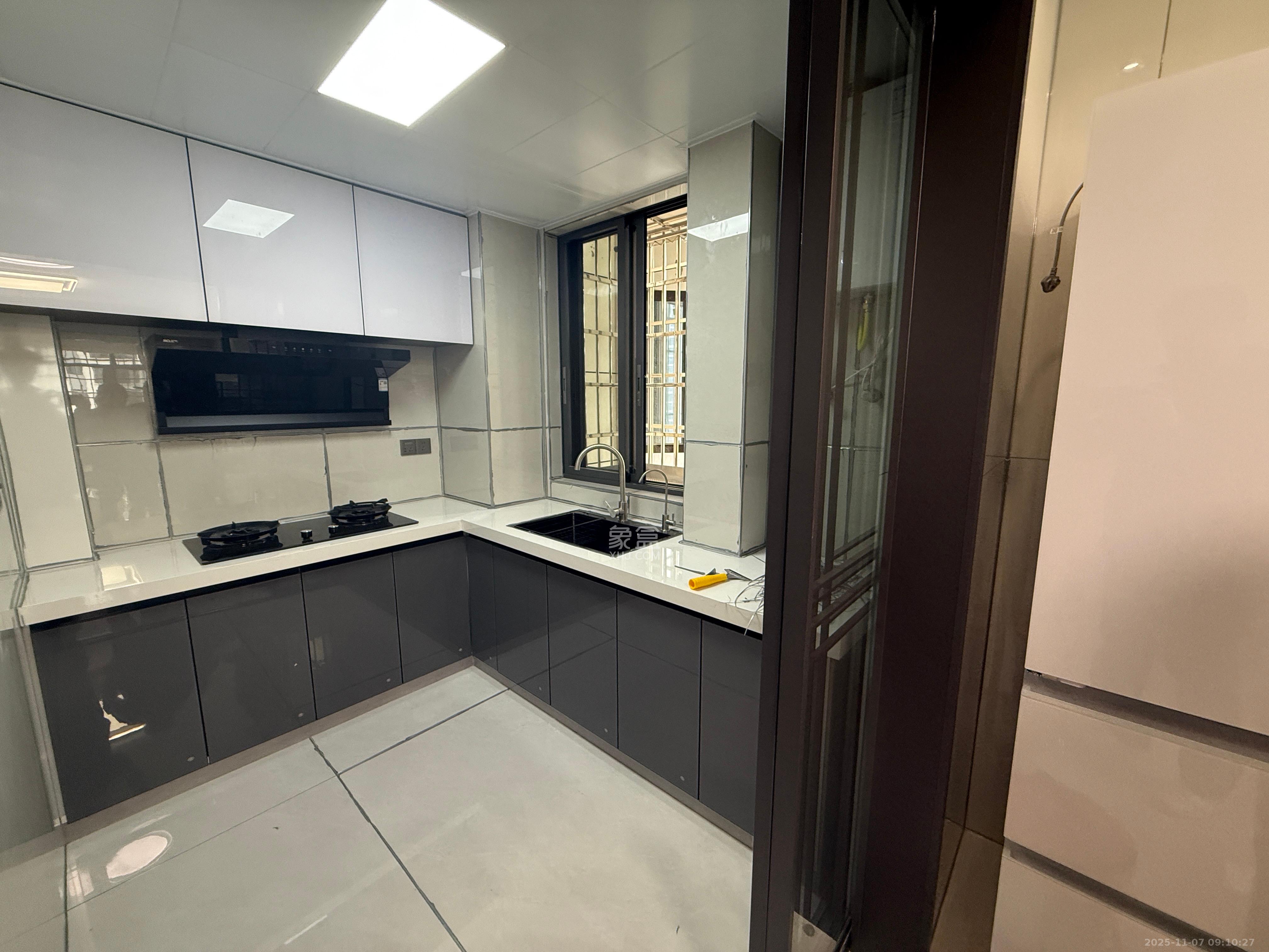 和景家园二期  1室0厅0卫    2200.0元/月室内图