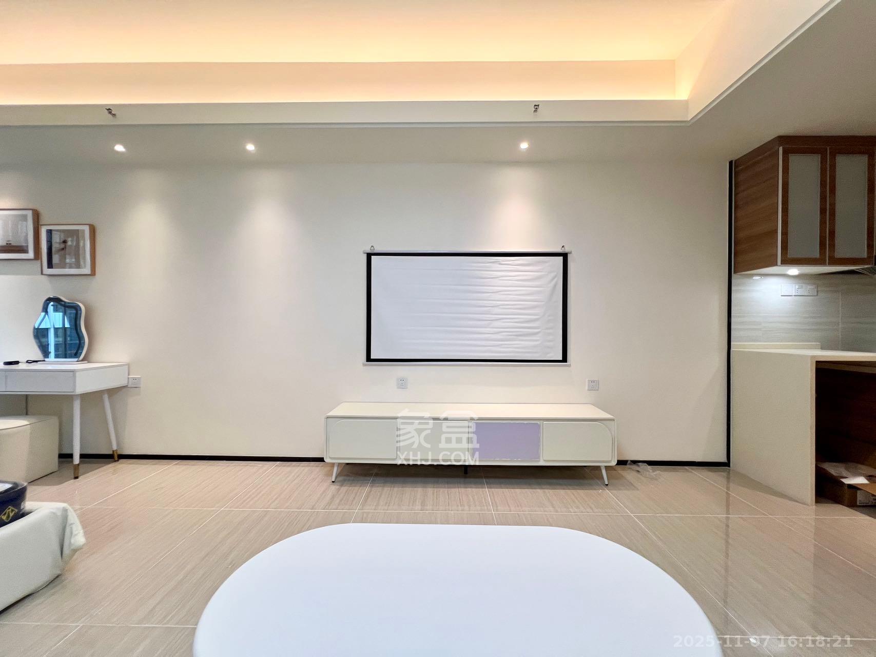 恒大金融广场  1室1厅1卫    1800.0元/月室内图