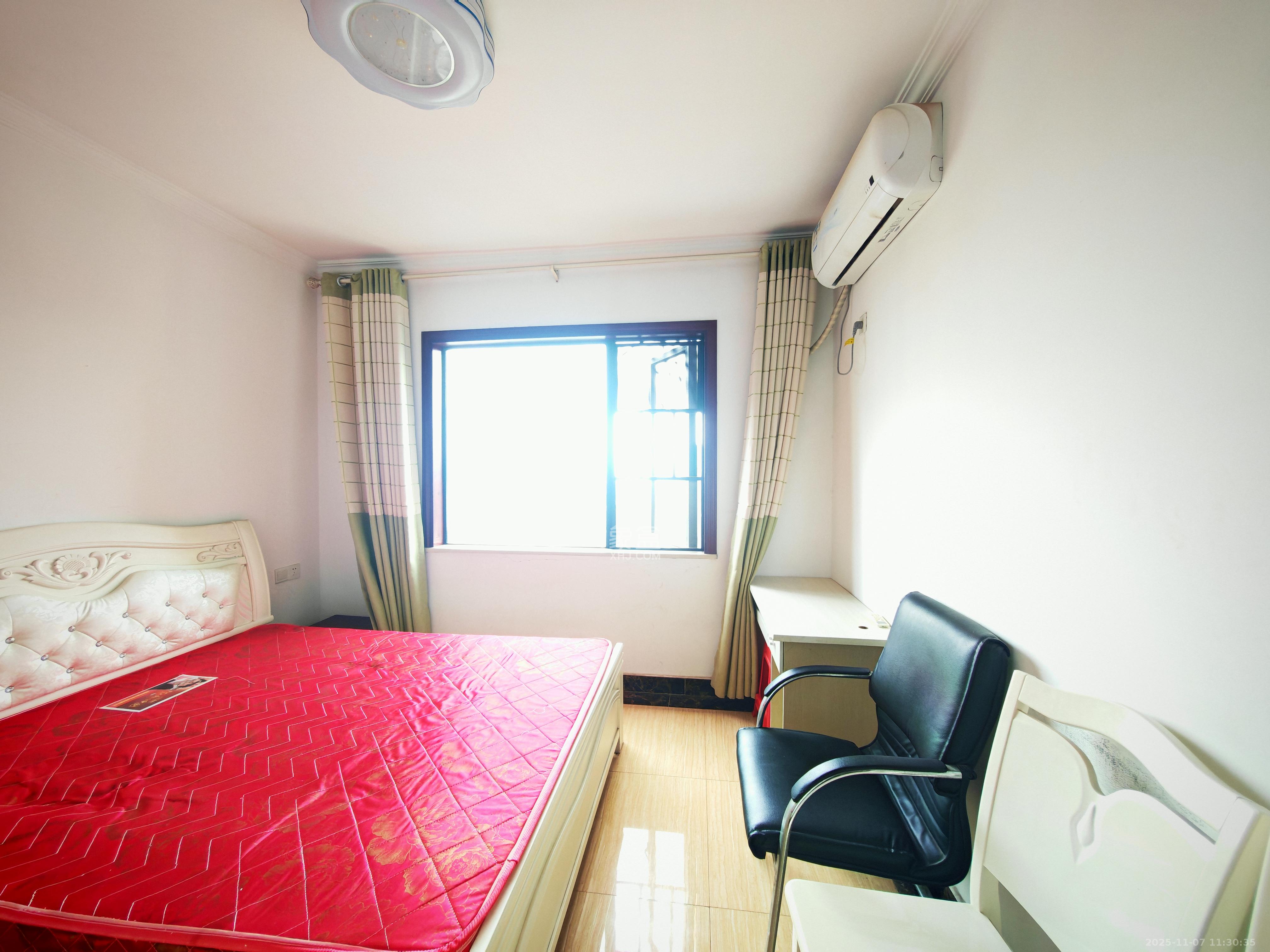 汇一城(汇壹公馆) 2室1厅1卫 1600.0元/月 汇一城(汇壹公馆) 2室1厅1卫 1600.0元/月室内图