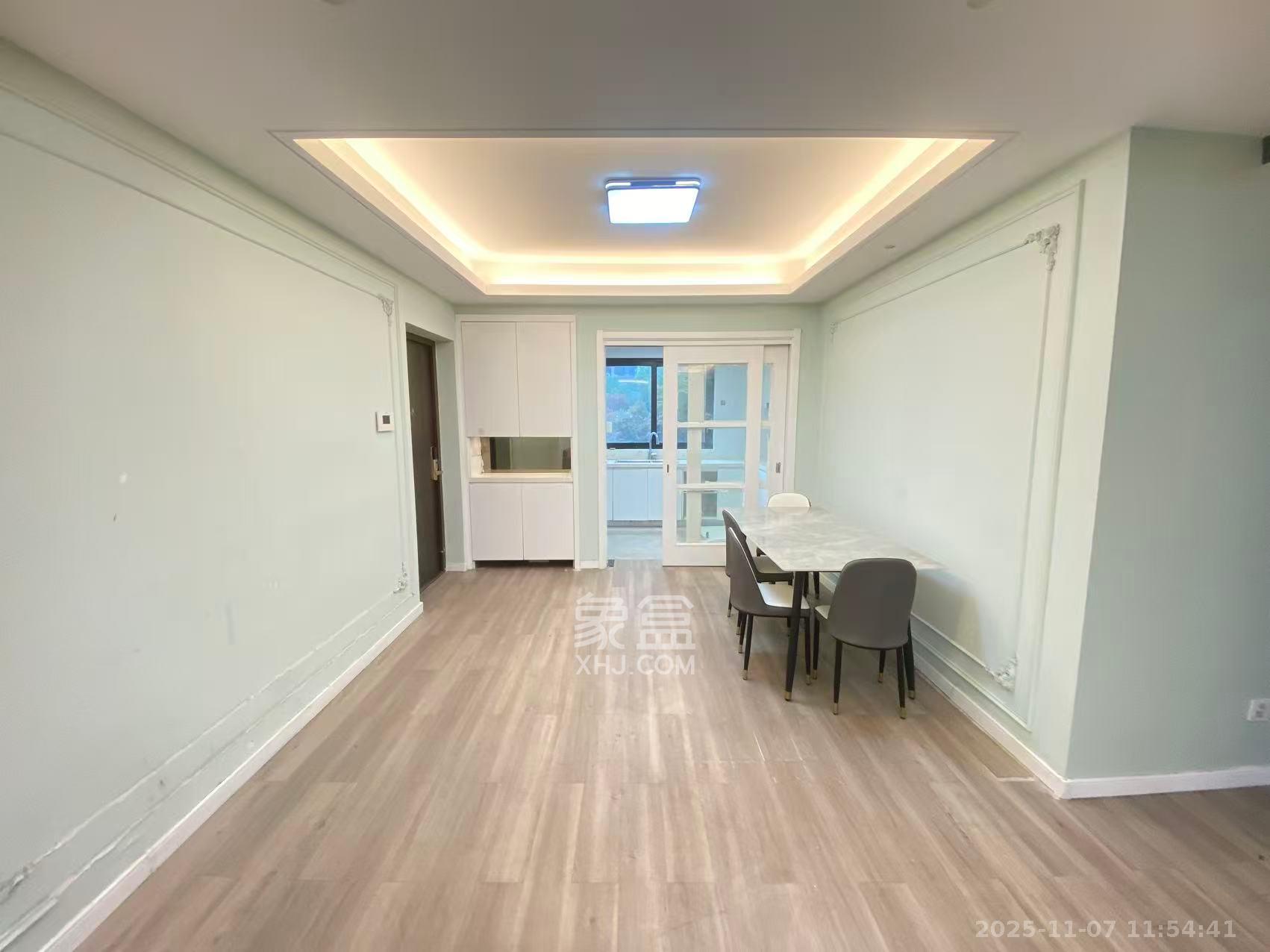 新城和樾（新城和樾公馆）  4室2厅3卫    2600.0元/月室内图