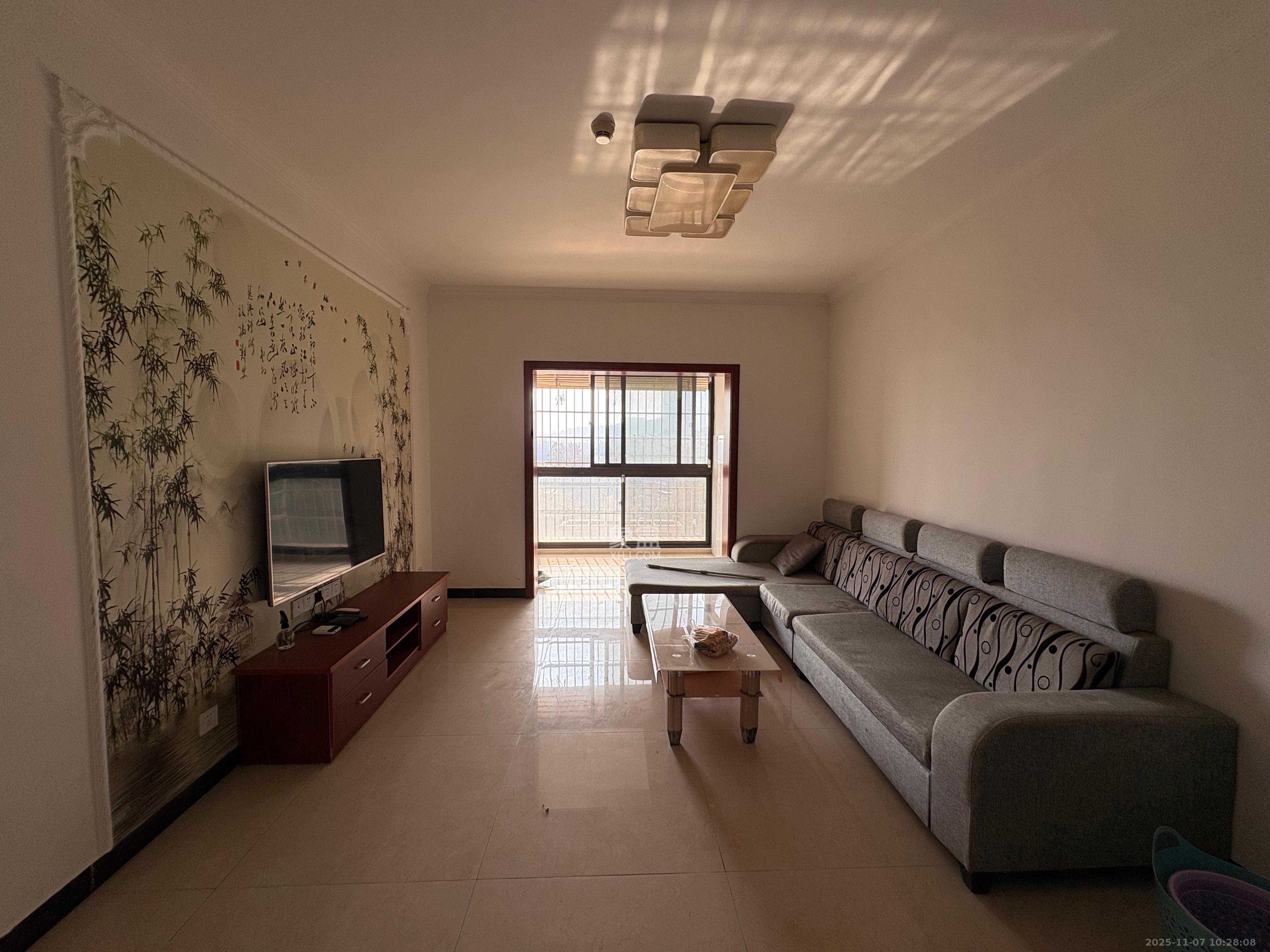 荷韵园  1室0厅0卫    1600.0元/月