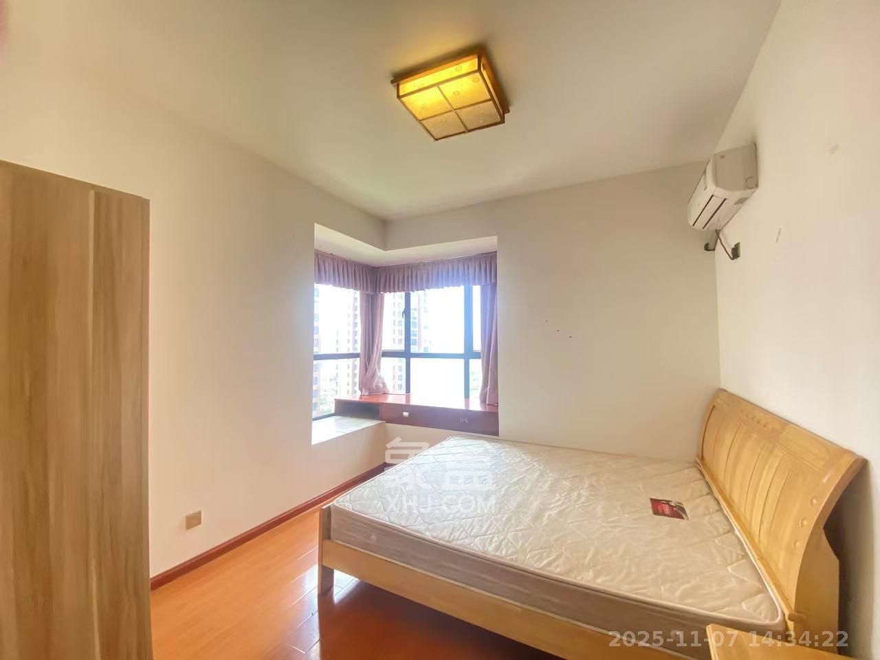 恒生碧水龙庭  2室2厅1卫    1600.0元/月室内图