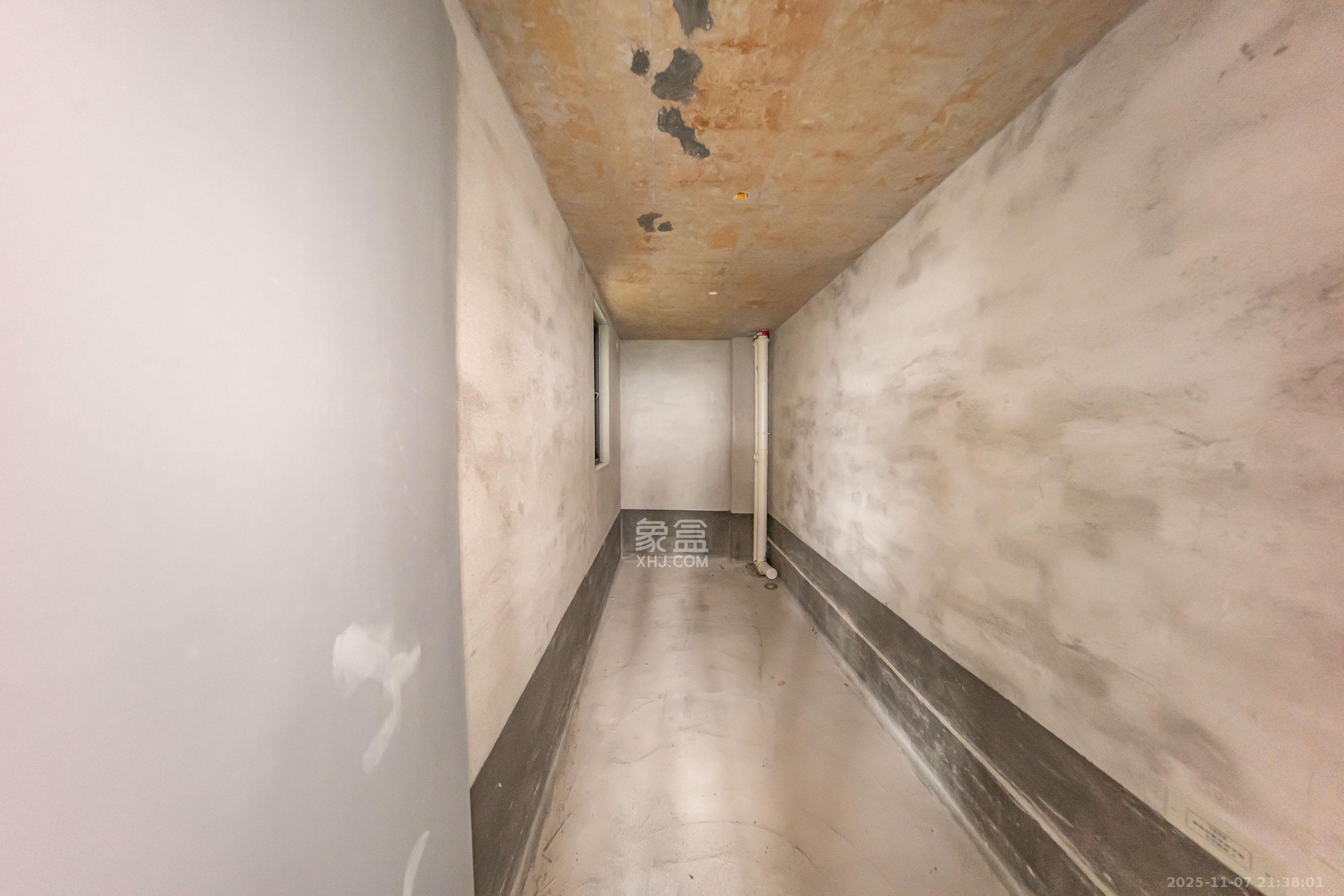 建投象山国际 5室2厅2卫 240.0万 建投象山国际 5室2厅2卫 240.0万卫生间