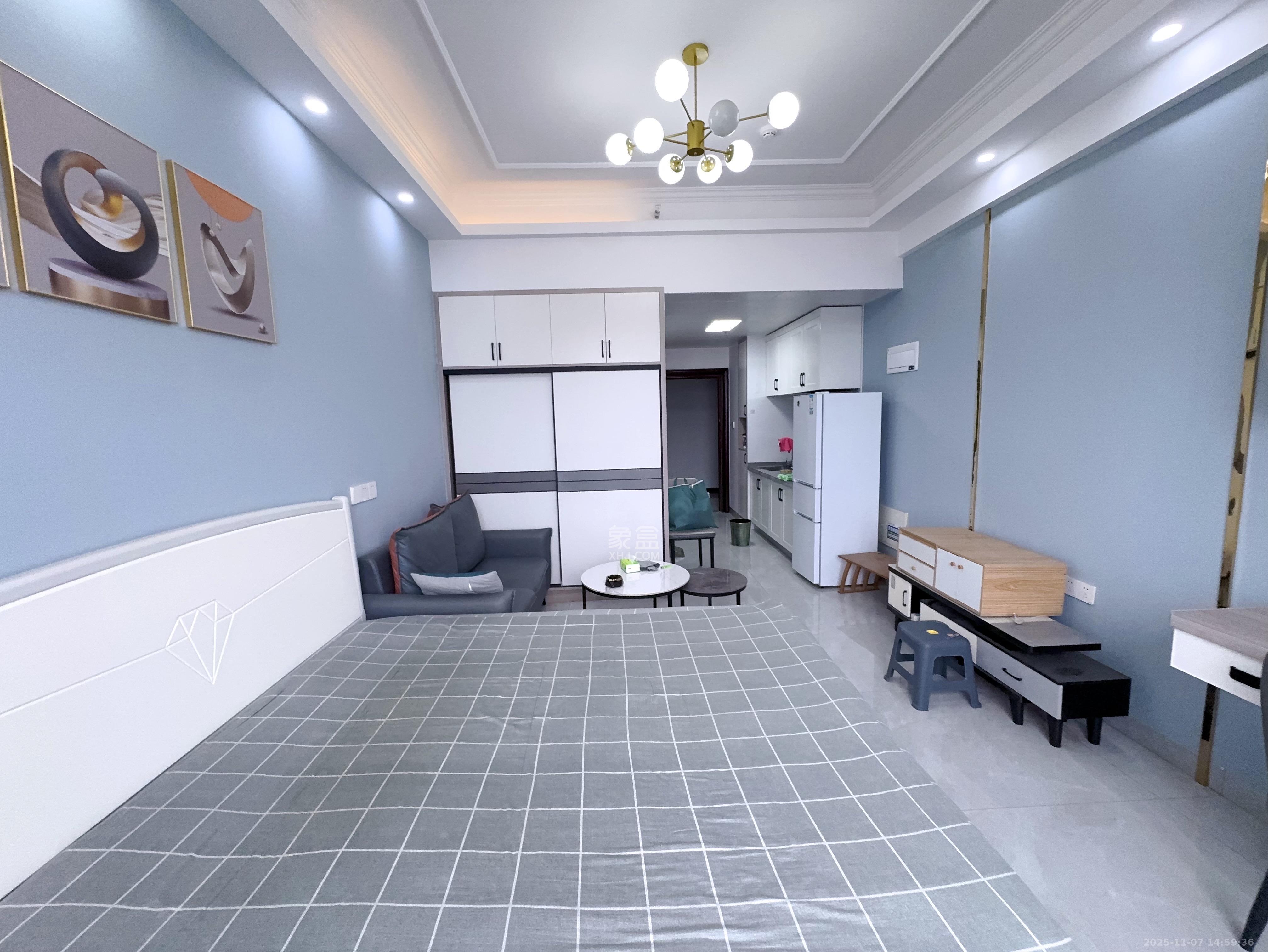 梅溪湖家居建材城  1室1厅1卫    1300.0元/月室内图