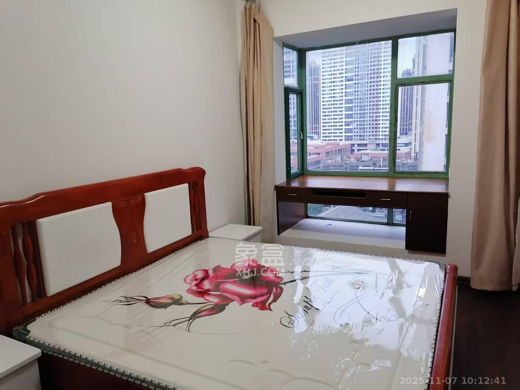 锦绣华天 3室2厅2卫 3300.0元/月 锦绣华天 3室2厅2卫 3300.0元/月室内图