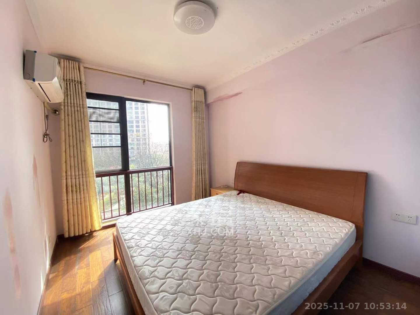 海洋半岛（月珑湾）  3室2厅2卫    2800.0元/月室内图