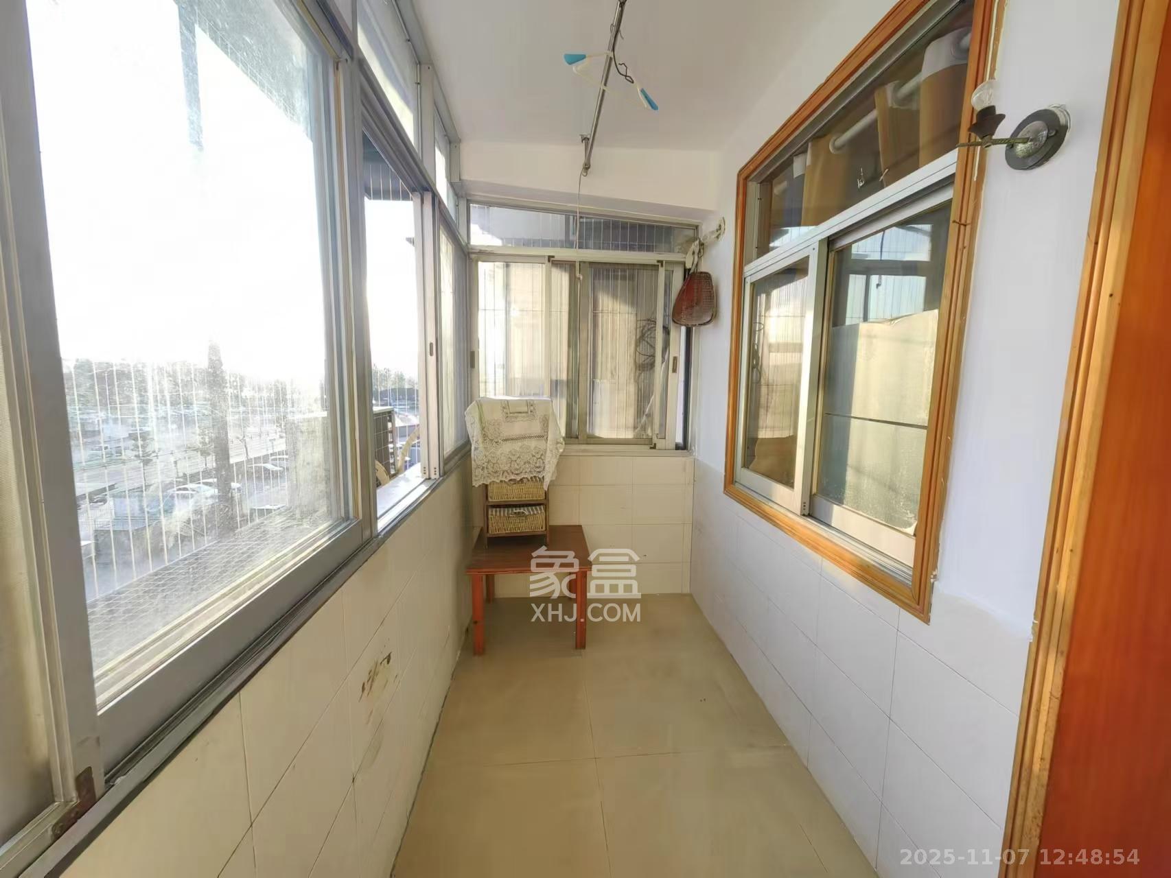 楚湘街一条巷散盘  2室1厅1卫    1700.0元/月室内图