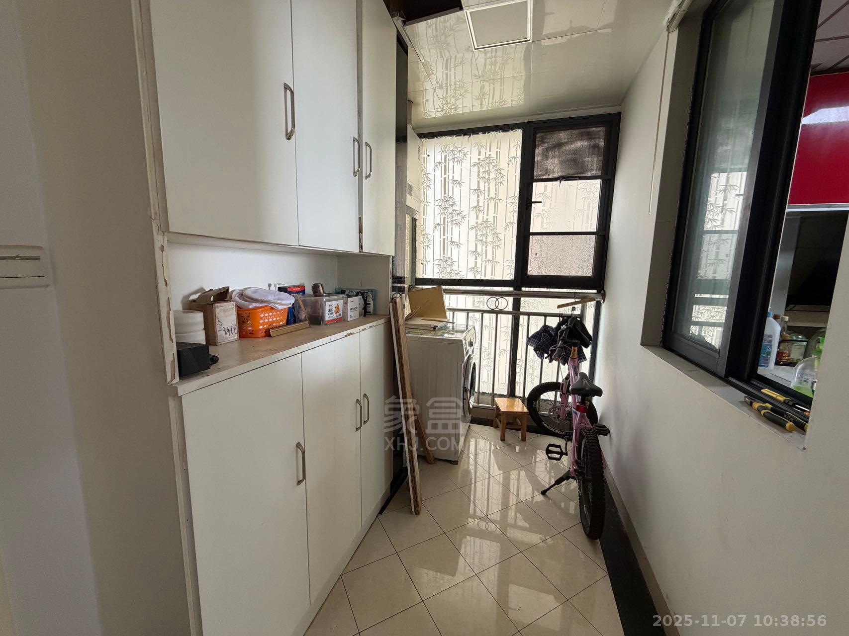 中建御山和苑  3室2厅1卫    2000.0元/月室内图