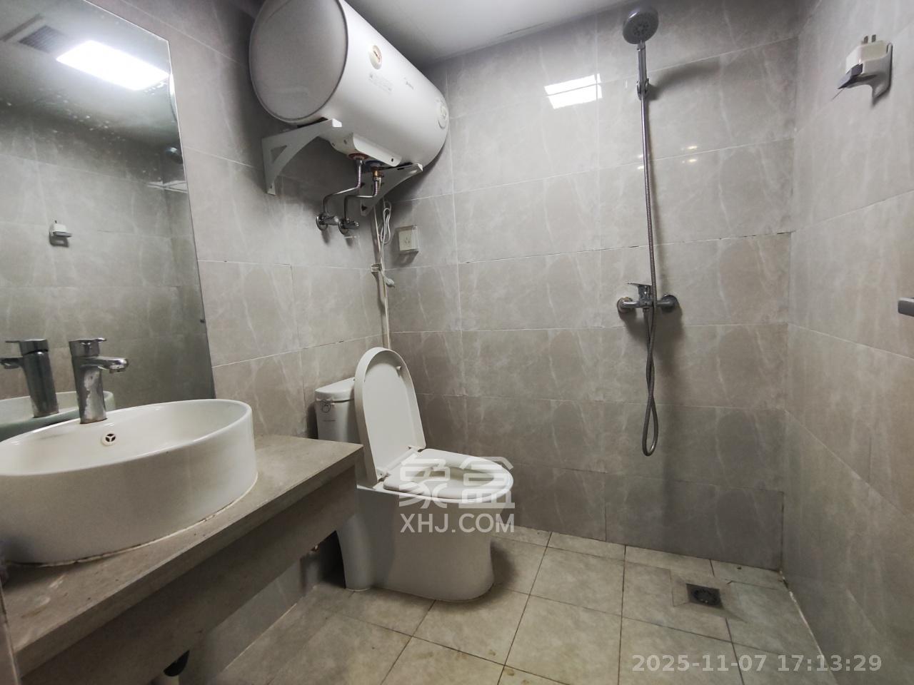 博长山水香颐  1室0厅0卫    1300.0元/月室内图