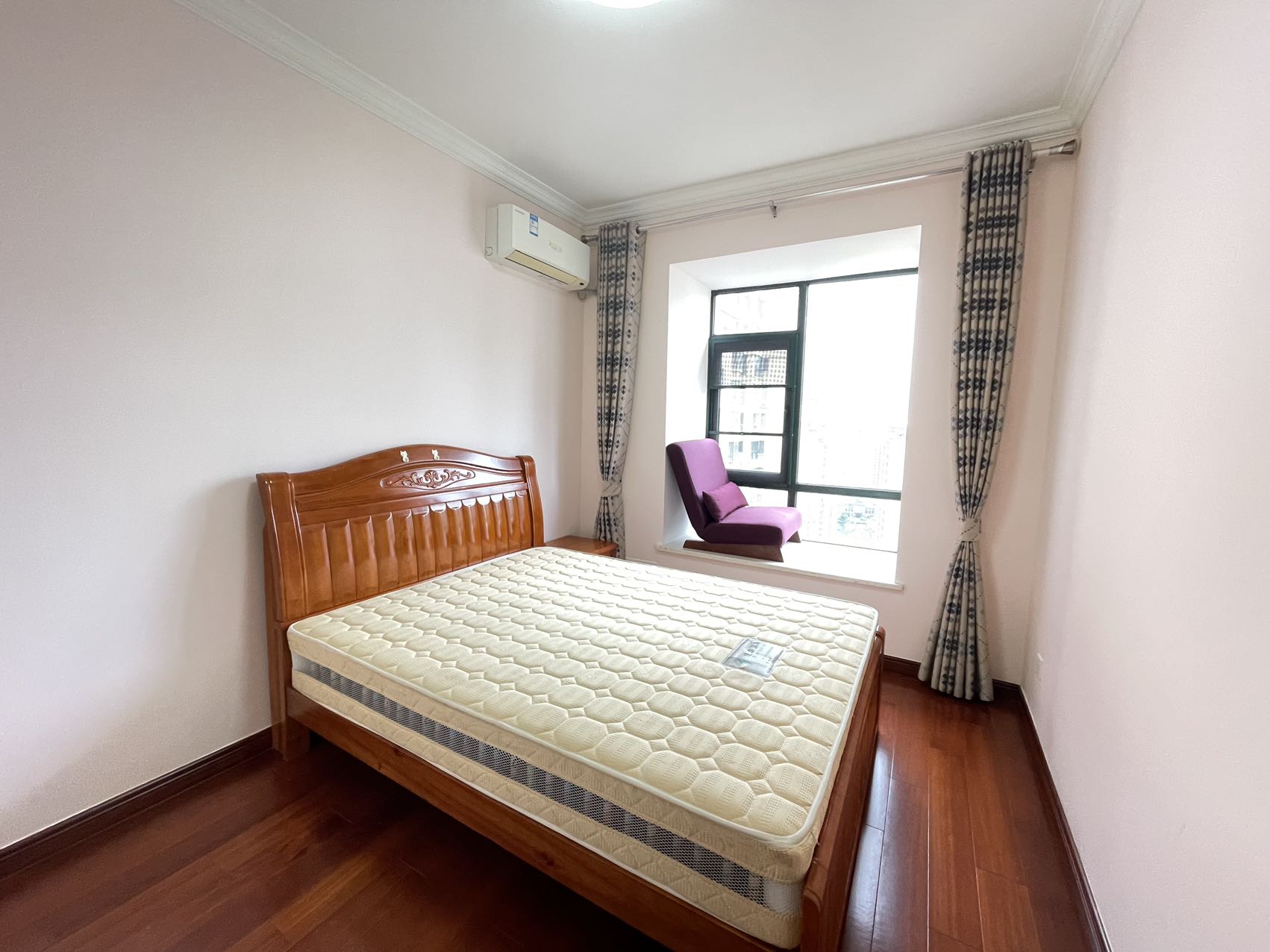 海阔天空-国瑞城二期(雅仕苑) 4室2厅2卫 6200.0元/月 海阔天空-国瑞城二期(雅仕苑) 4室2厅2卫 6200.0元/月室内图