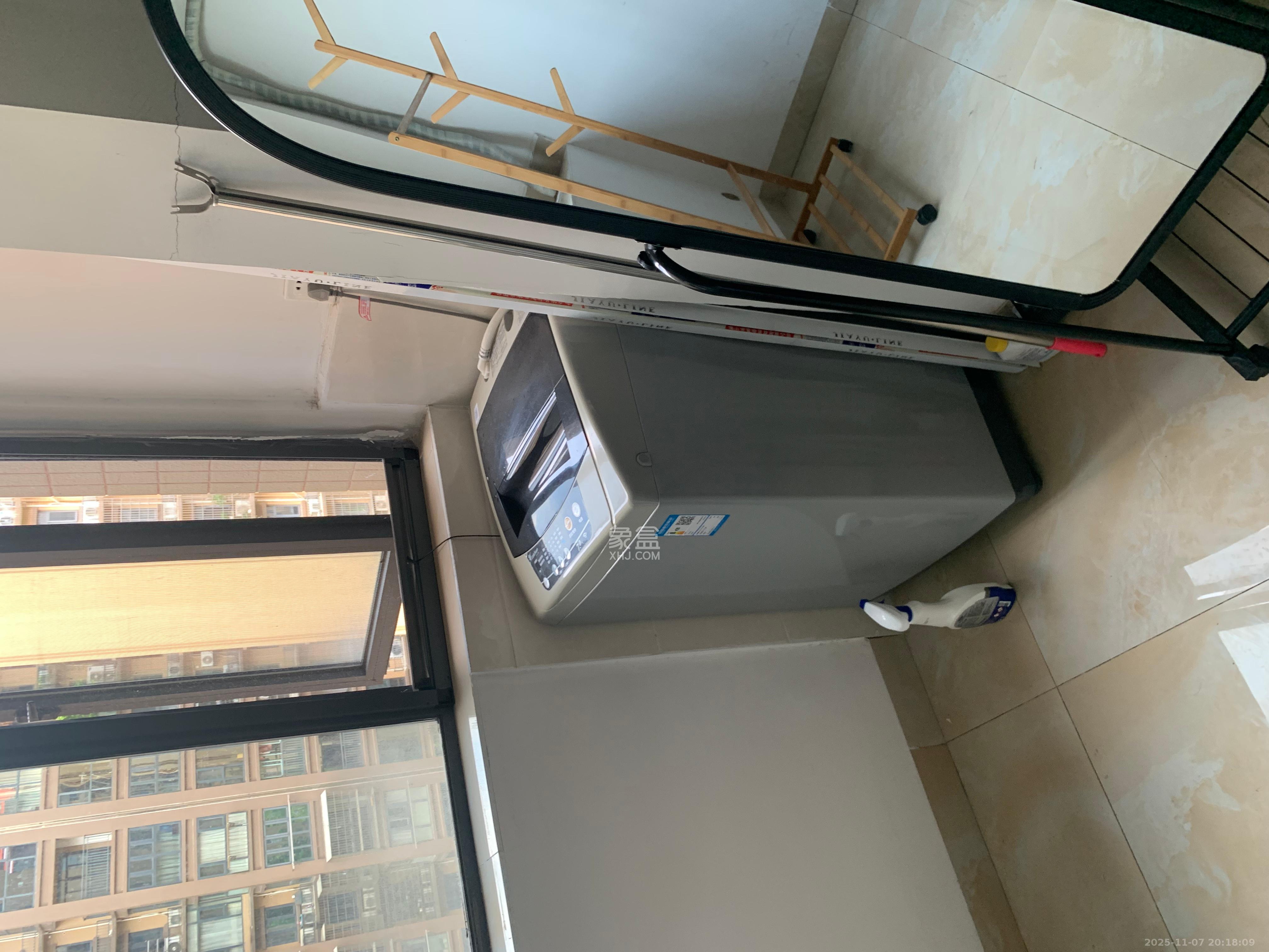 中南壹号院 1室1厅1卫 1850.0元/月 中南壹号院 1室1厅1卫 1850.0元/月室内图