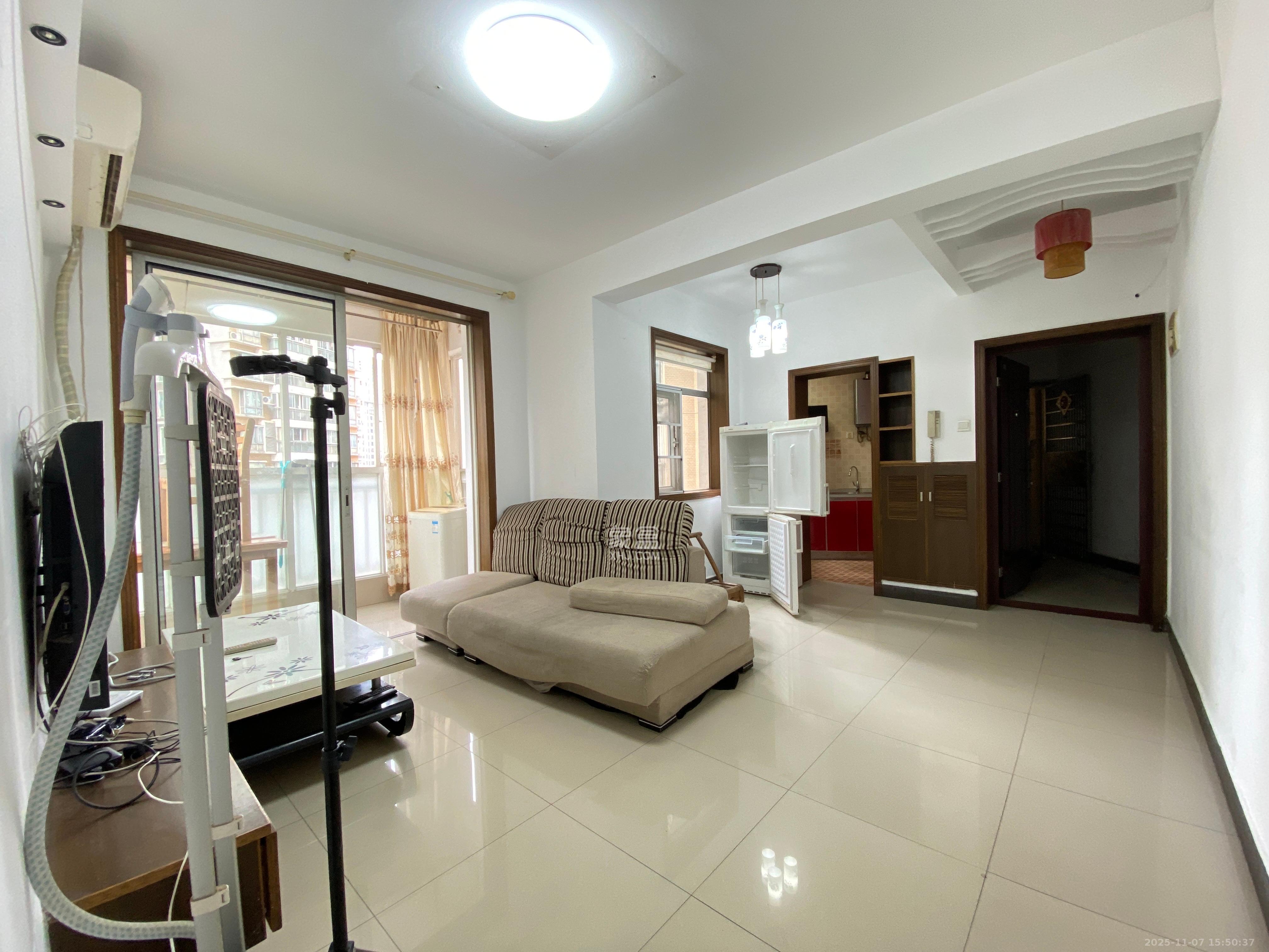 凯通国际城(凯通朝庭) 3室1厅1卫 2300.0元/月 凯通国际城(凯通朝庭) 3室1厅1卫 2300.0元/月室内图