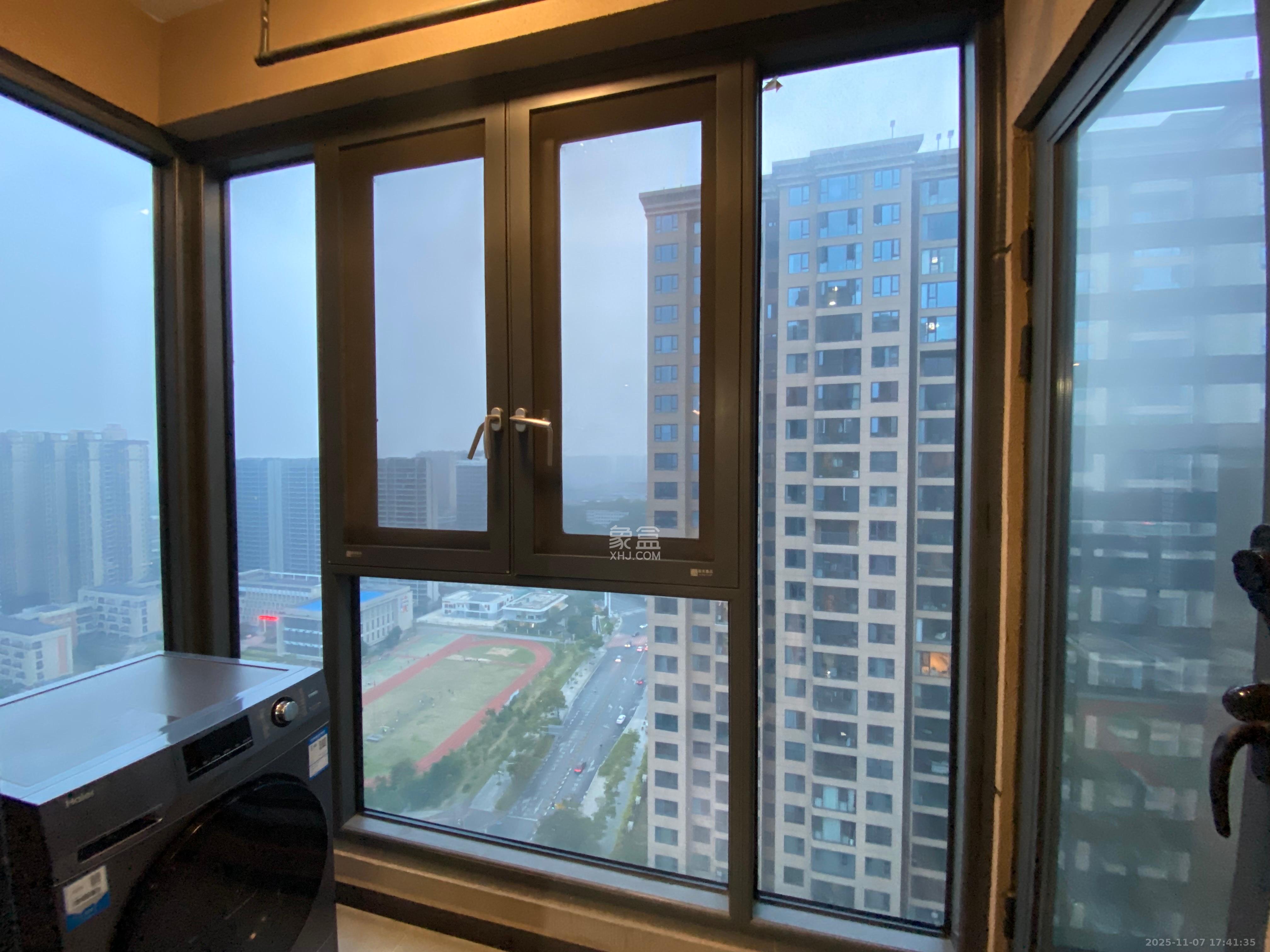 运达锦绣广场  3室2厅2卫    3600.0元/月室内图