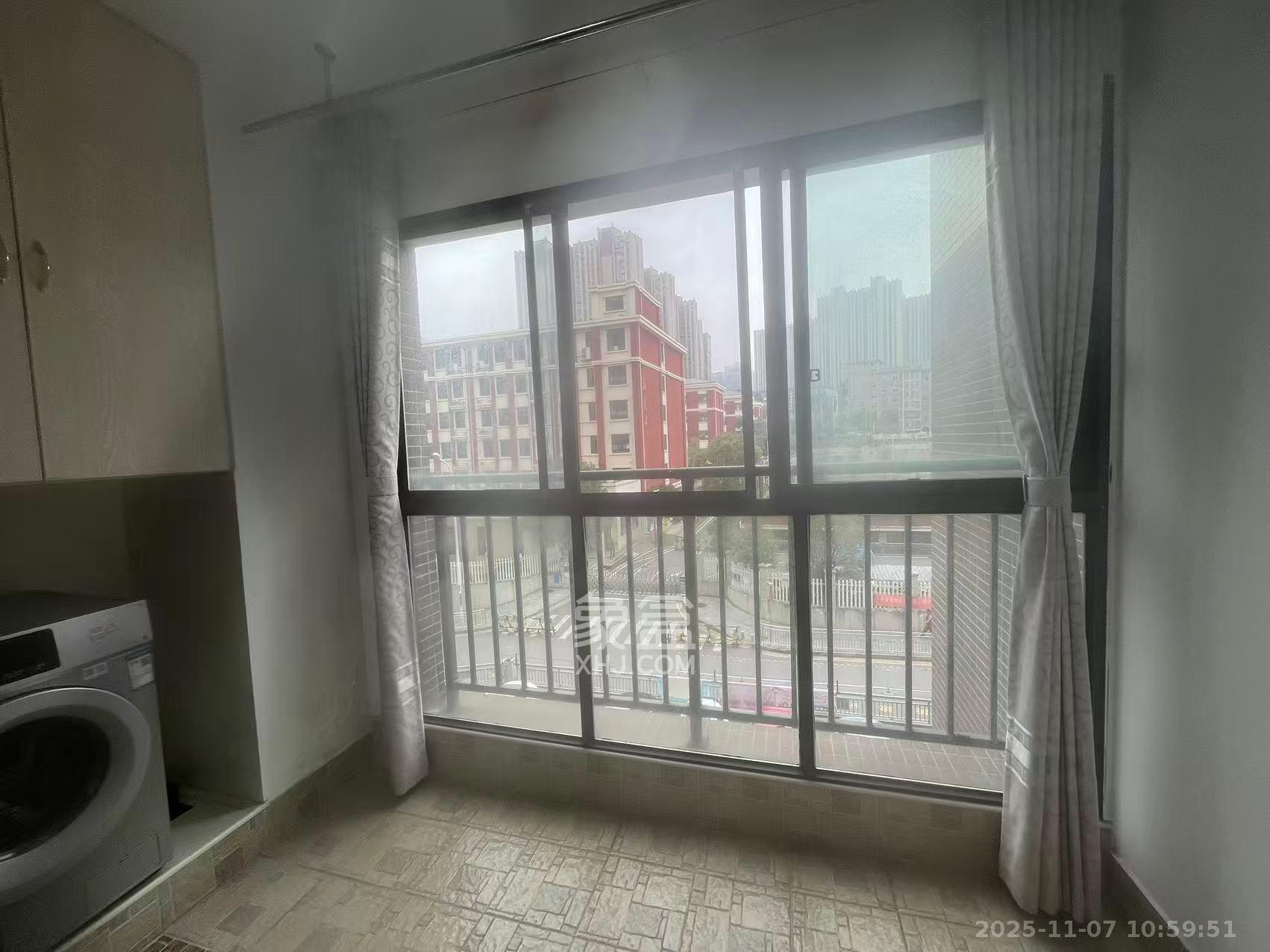 景塘家园 3室1厅1卫 2200.0元/月 景塘家园 3室1厅1卫 2200.0元/月室内图