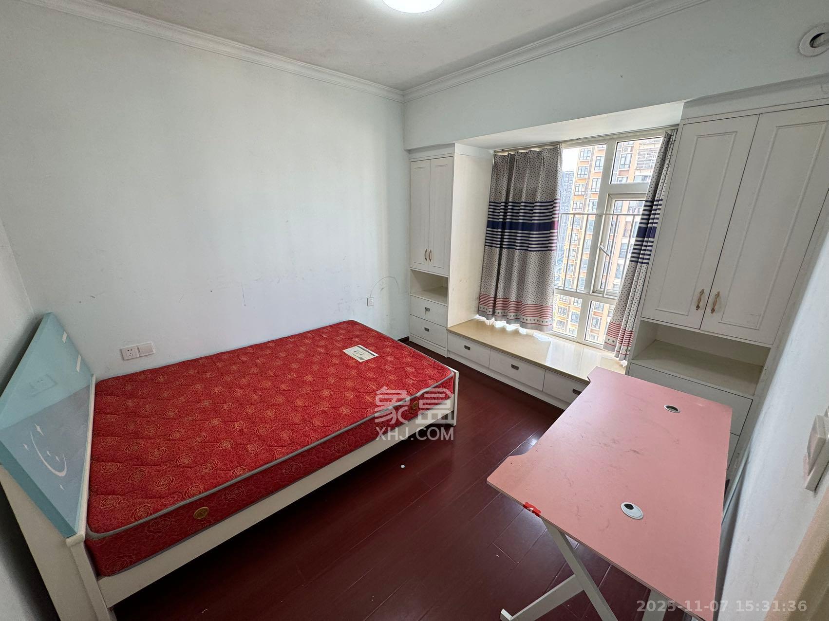 米兰春天 4室2厅2卫 2200.0元/月 米兰春天 4室2厅2卫 2200.0元/月室内图