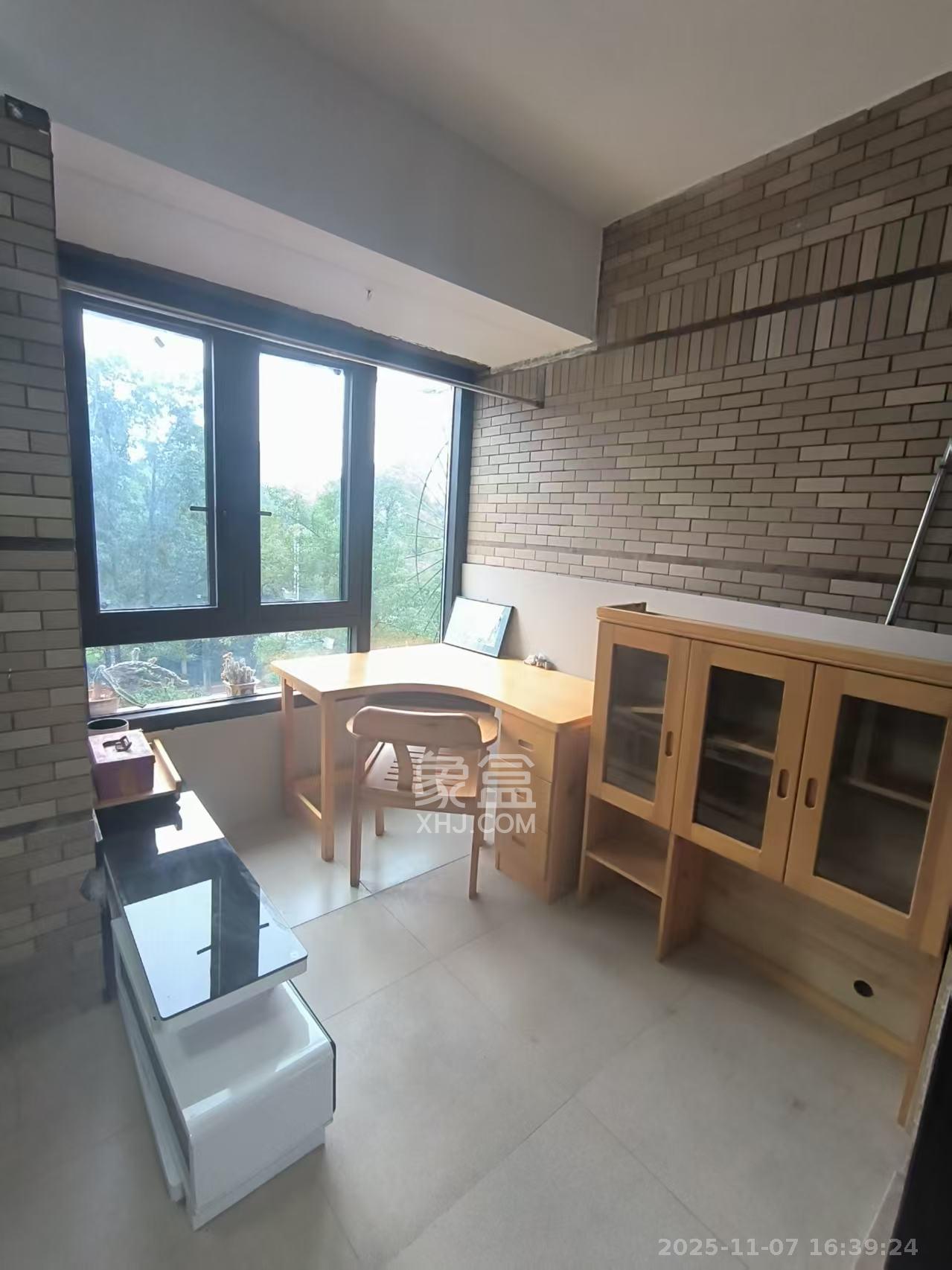 时代倾城一期 2室2厅1卫 1900.0元/月 时代倾城一期 2室2厅1卫 1900.0元/月室内图