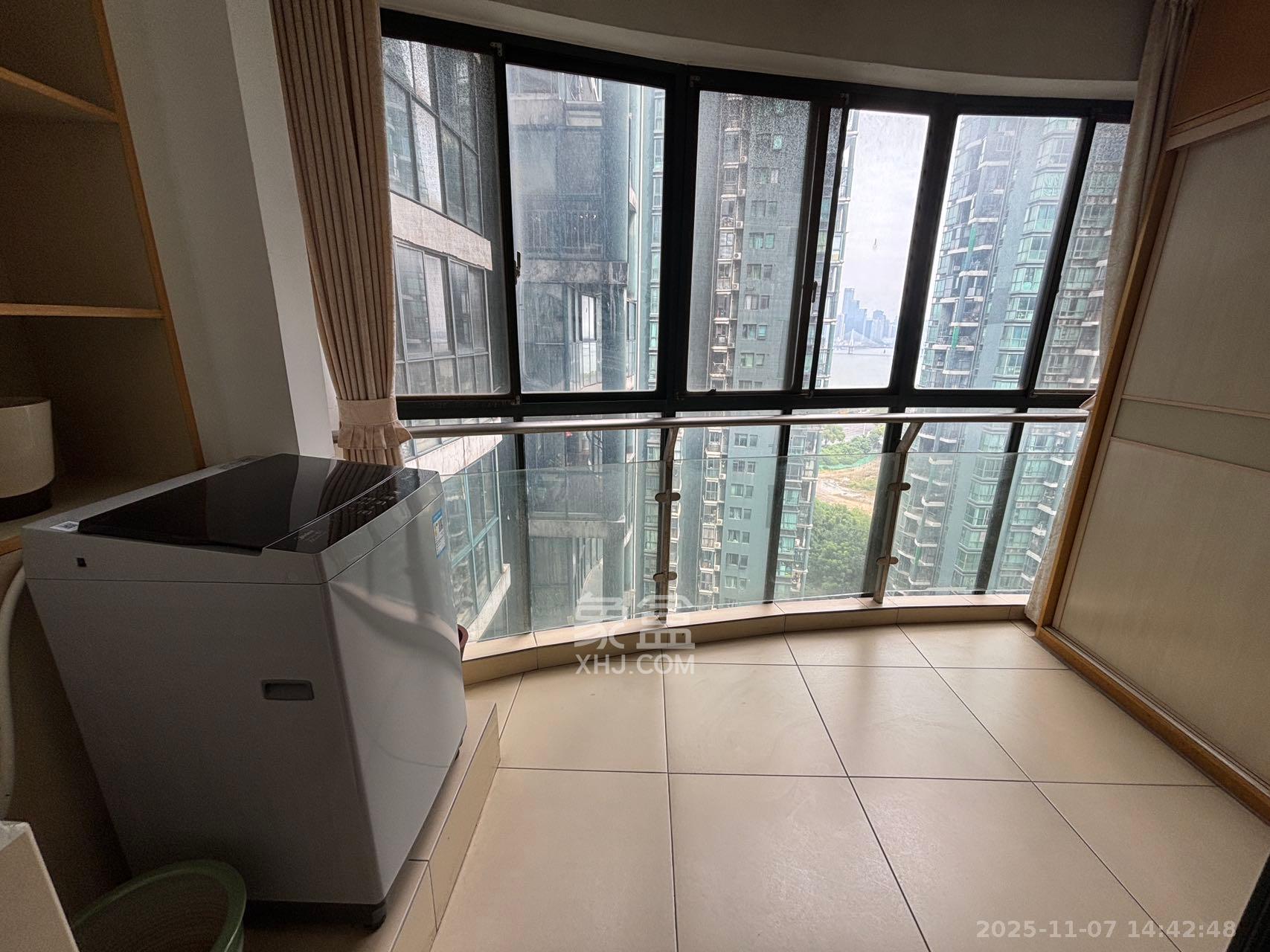 华盛新外滩  2室2厅1卫    3000.0元/月室内图