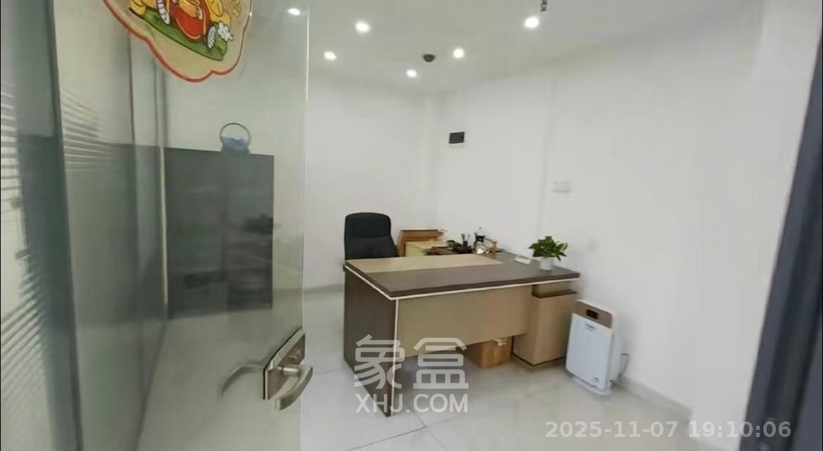 复地星光天地 3室1厅1卫 4800.0元/月 复地星光天地 3室1厅1卫 4800.0元/月室内图