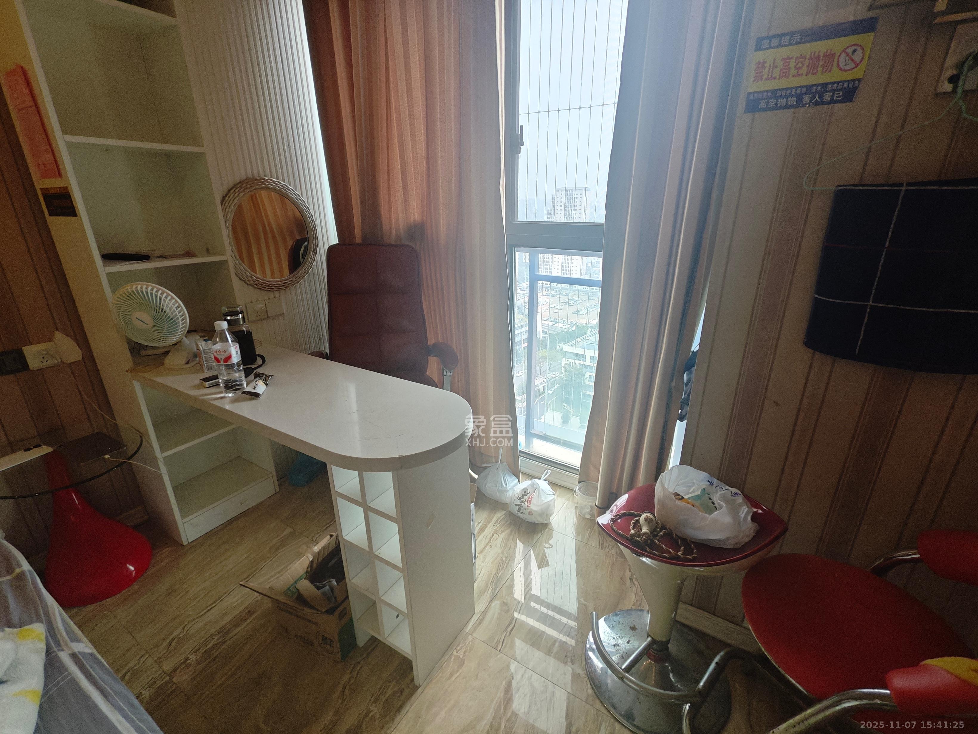 金科时代中心 1室1厅1卫 1000.0元/月 金科时代中心 1室1厅1卫 1000.0元/月室内图