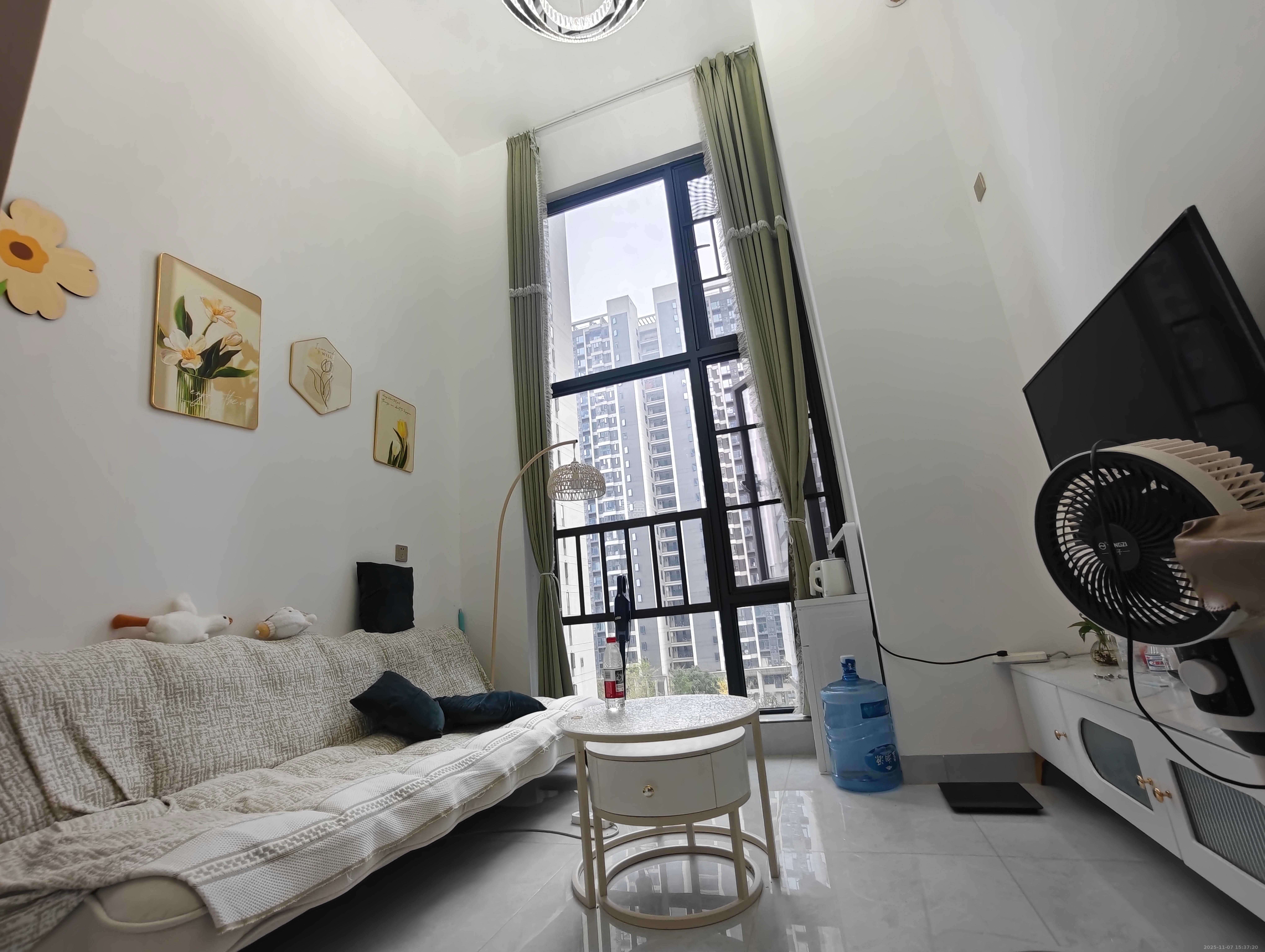 爱家当代境  1室1厅1卫    2200.0元/月室内图