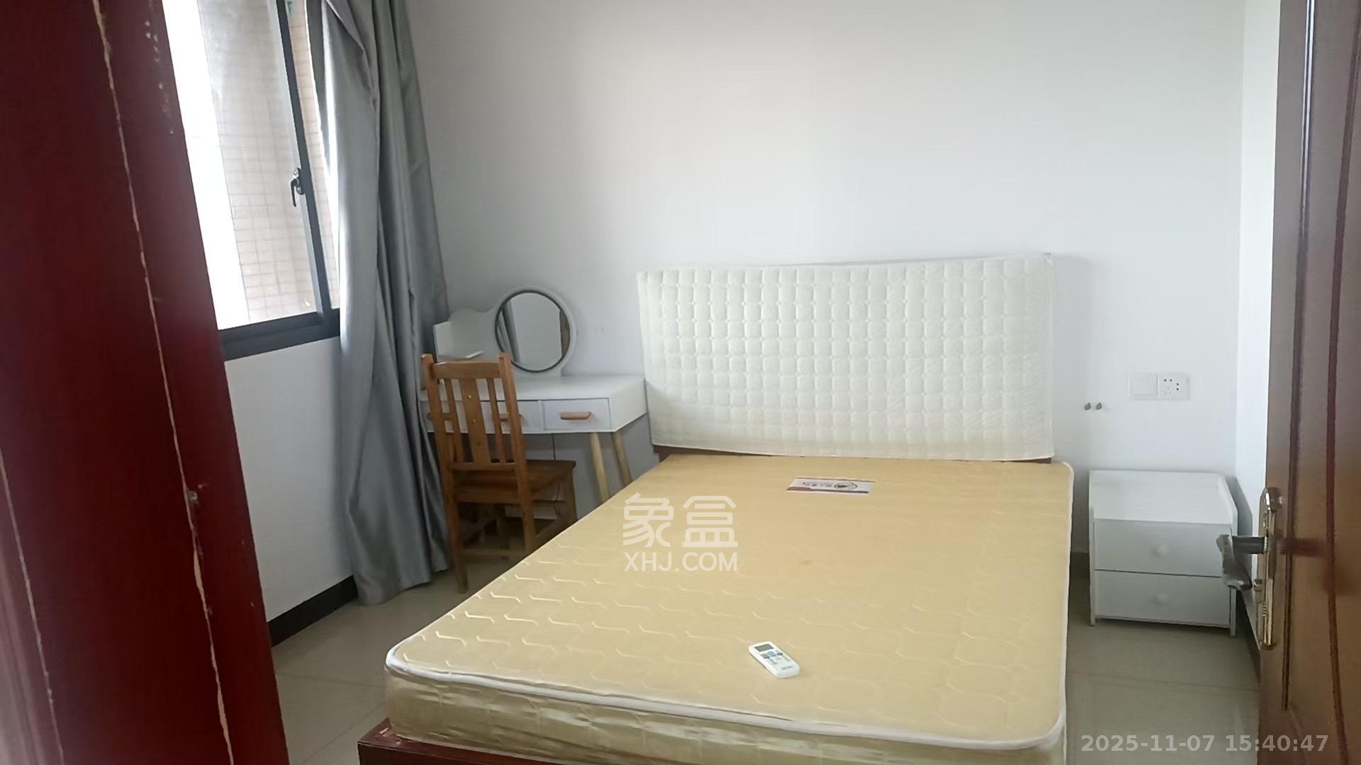 深业睿城  1室1厅1卫    1200.0元/月室内图