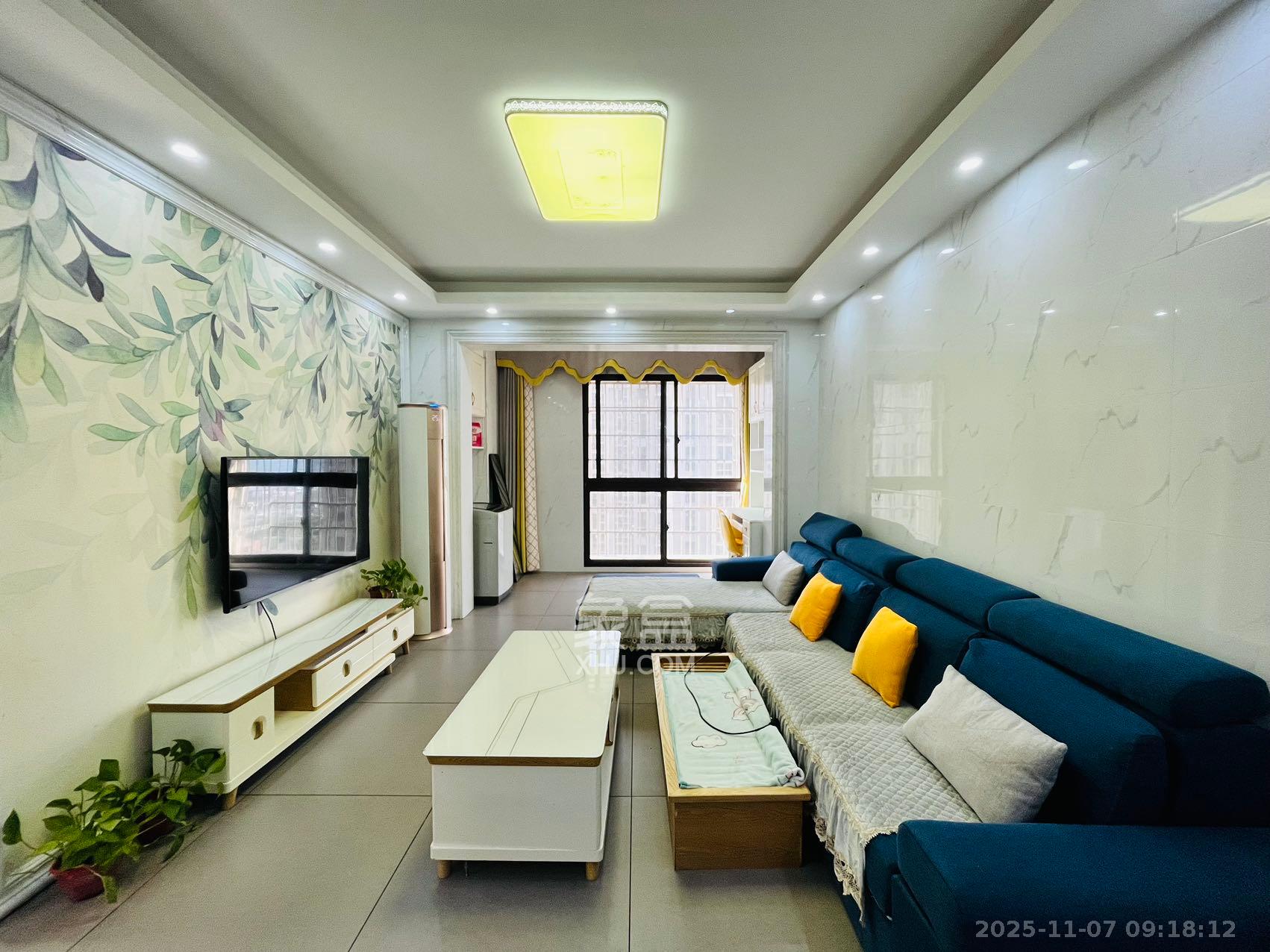 嘉顺苑 2室2厅1卫 2300.0元/月 嘉顺苑 2室2厅1卫 2300.0元/月室内图