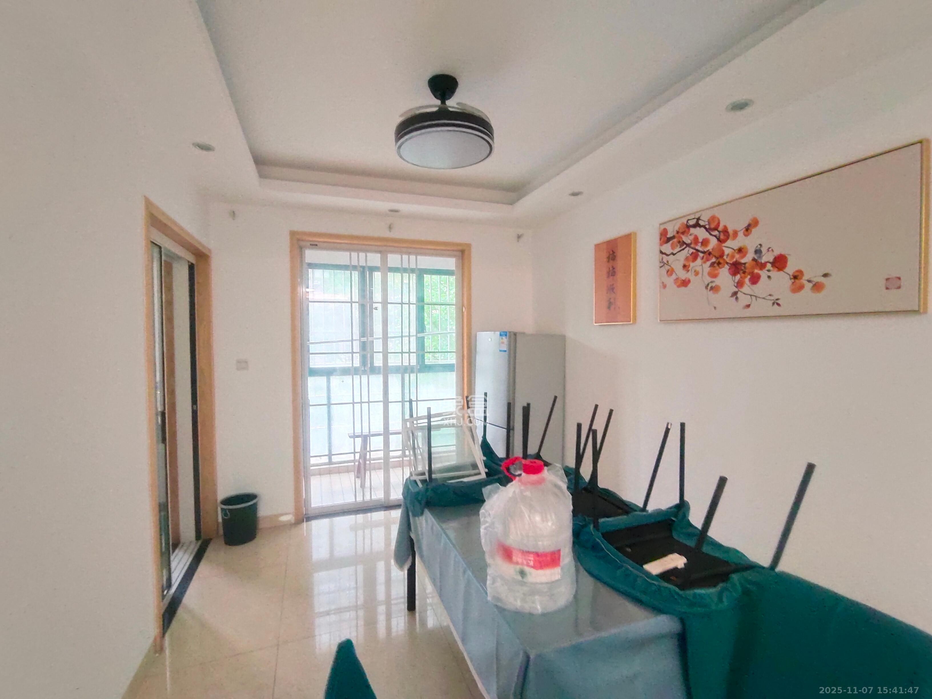 博雅湘水湾 3室2厅2卫 2000.0元/月 博雅湘水湾 3室2厅2卫 2000.0元/月室内图