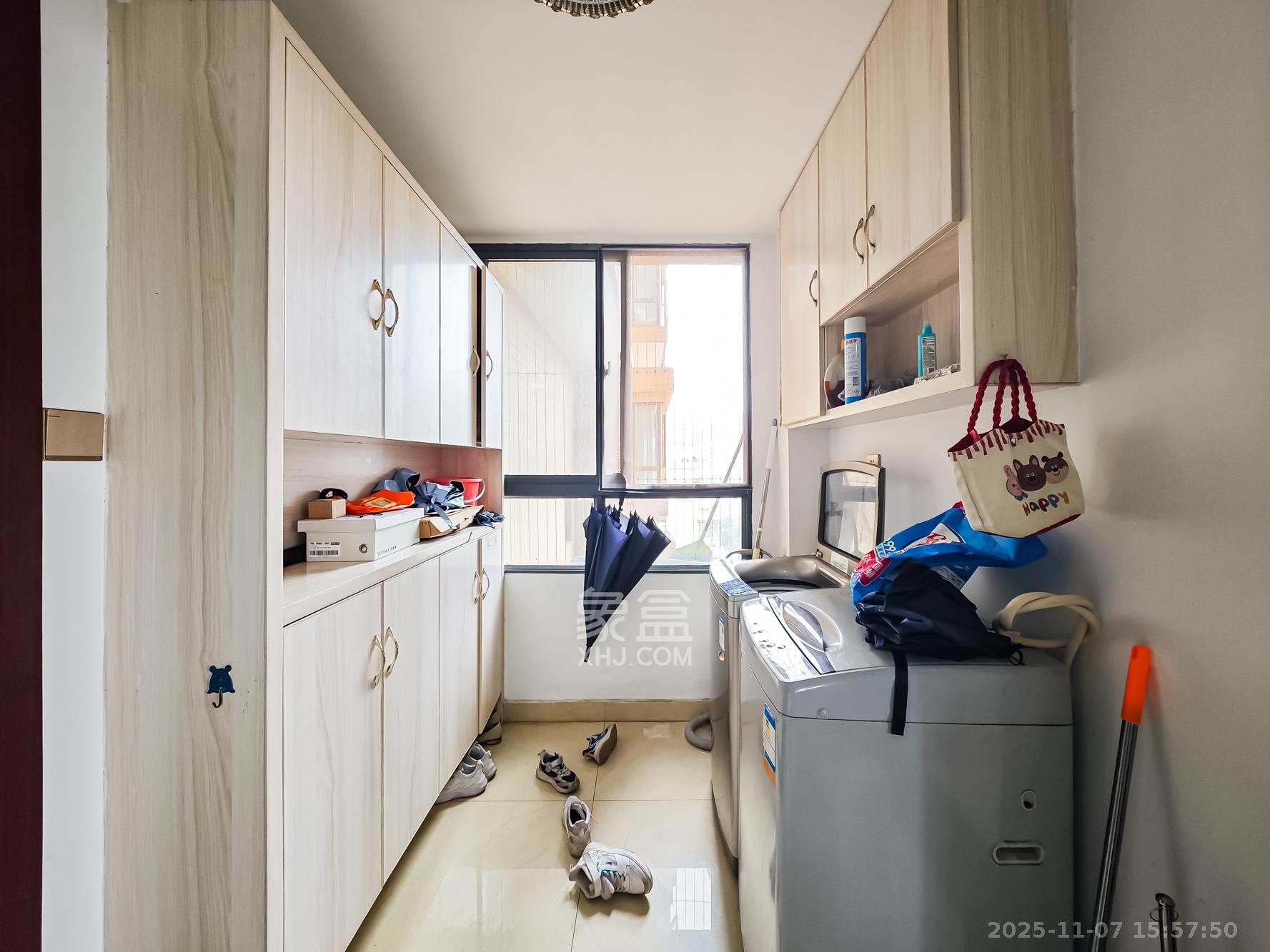 山语城二期 3室2厅1卫 65.0万 山语城二期 3室2厅1卫 65.0万其他