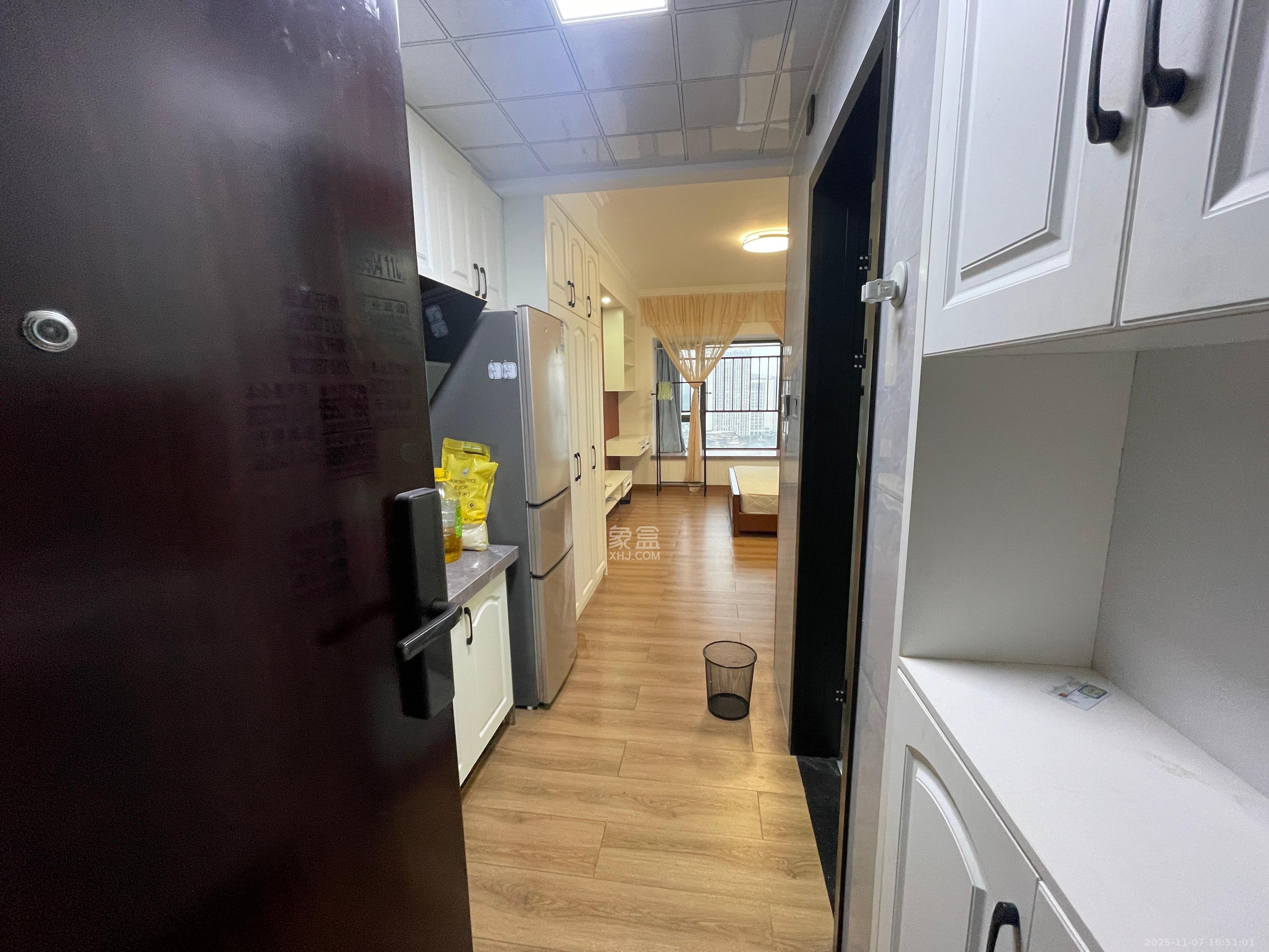 奥园城市天骄一期 1室0厅0卫 1800.0元/月 奥园城市天骄一期 1室0厅0卫 1800.0元/月室内图