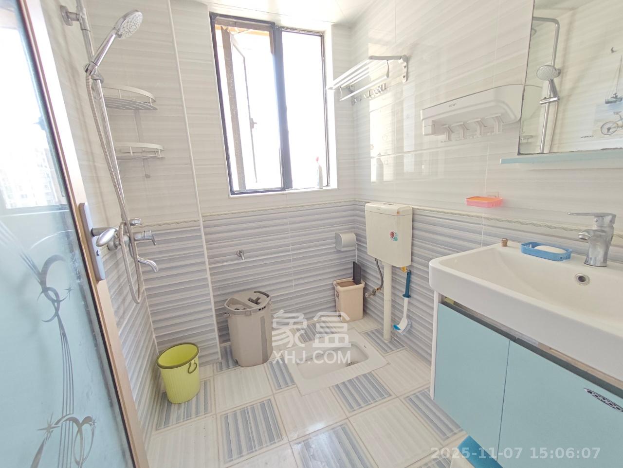 澳海澜庭 2室2厅1卫 1500.0元/月 澳海澜庭 2室2厅1卫 1500.0元/月室内图