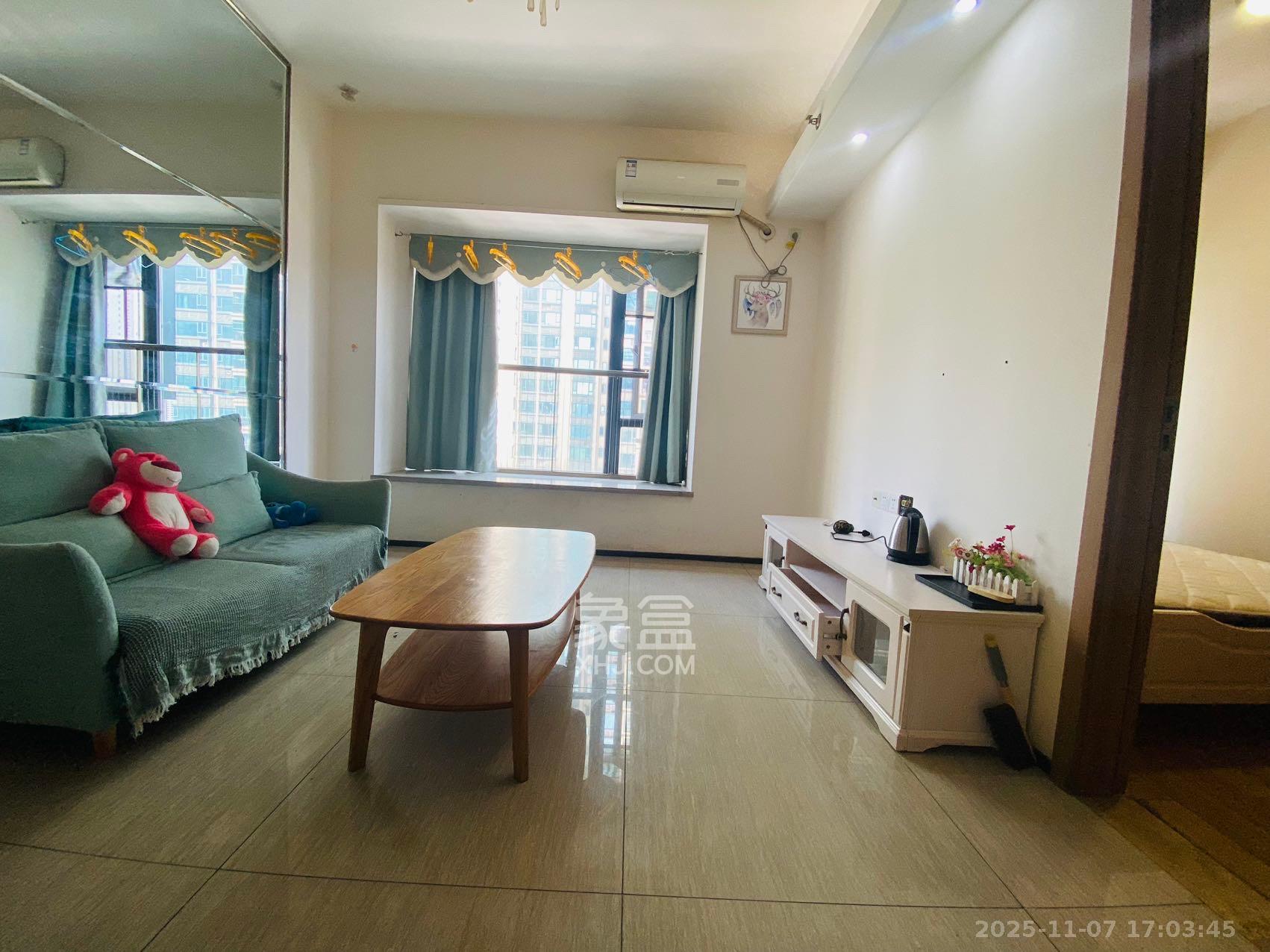 恒大国际广场  1室0厅0卫    1600.0元/月