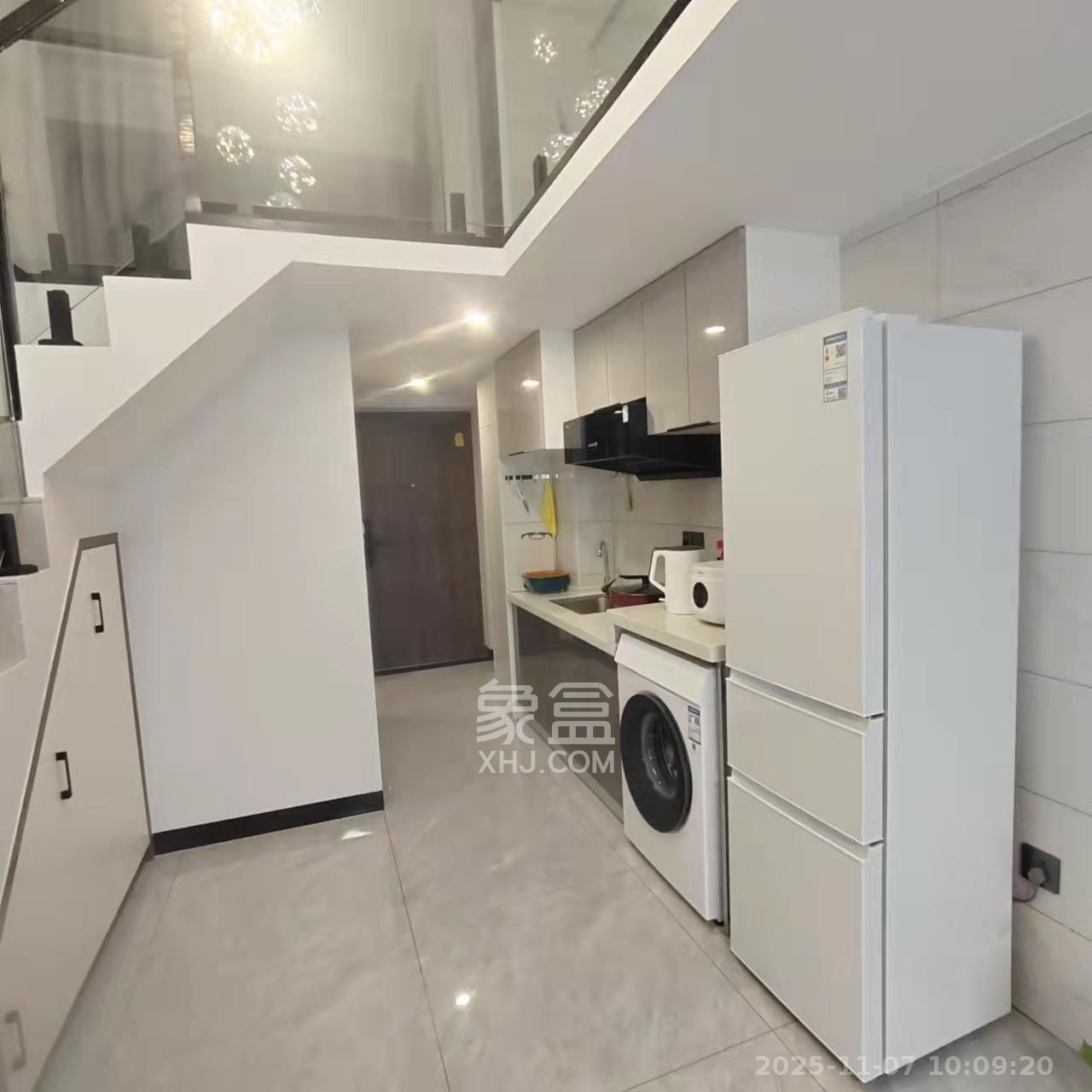 龙湖湘江星座(祺鑫星座公寓) 2室1厅1卫 2300.0元/月 龙湖湘江星座(祺鑫星座公寓) 2室1厅1卫 2300.0元/月室内图