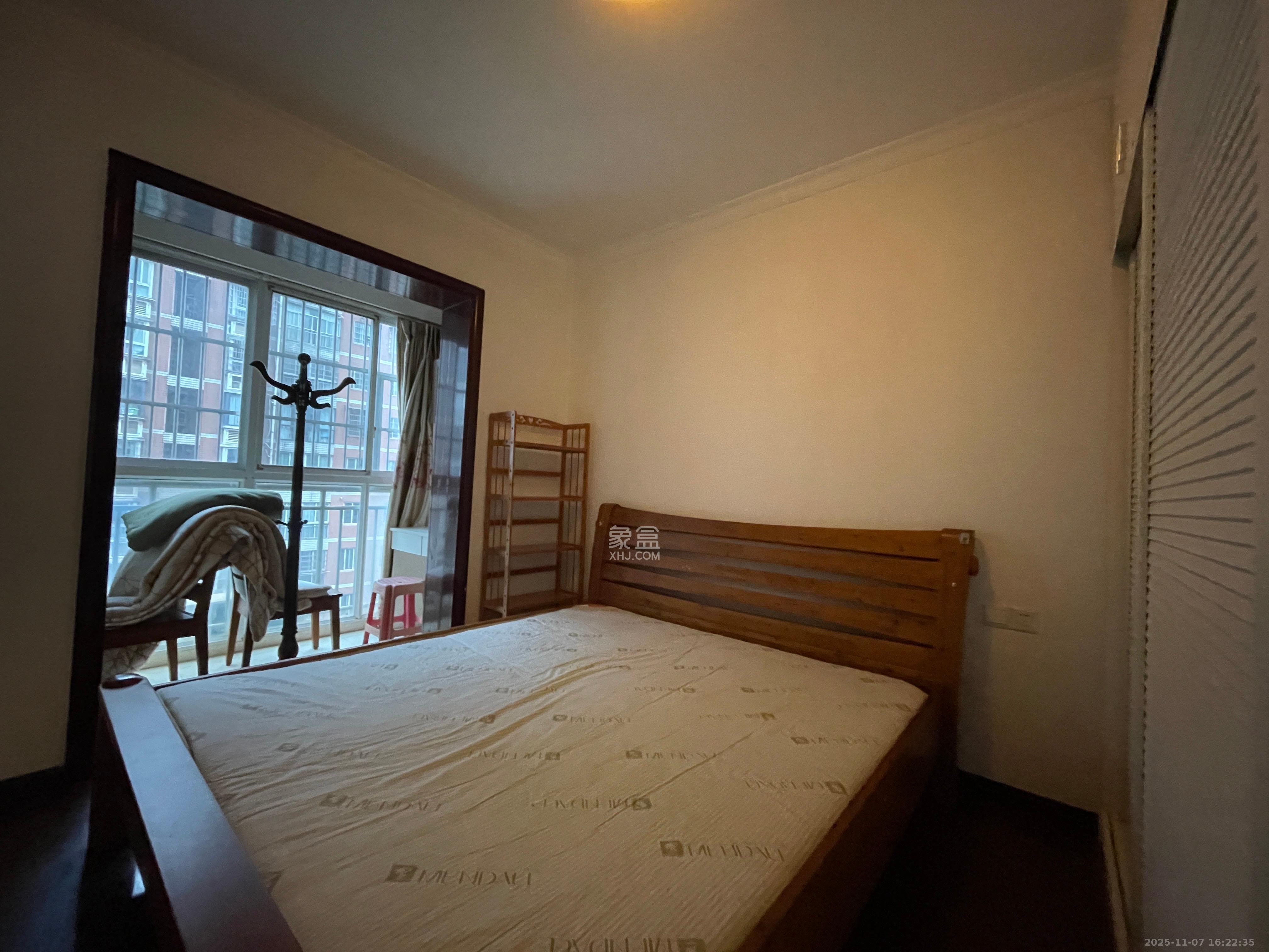 都江新城(都江新苑) 2室1厅1卫 2600.0元/月 都江新城(都江新苑) 2室1厅1卫 2600.0元/月室内图