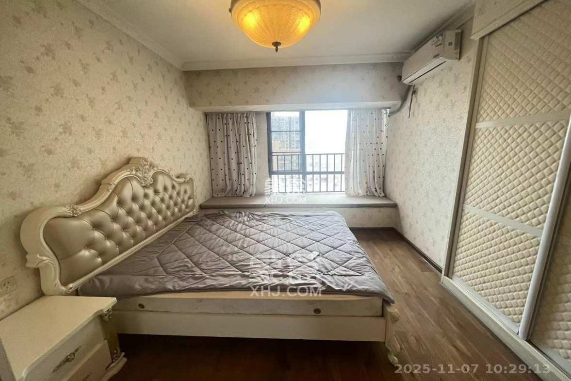 兰亭优壳(隽峰苑) 3室2厅1卫 2700.0元/月 兰亭优壳(隽峰苑) 3室2厅1卫 2700.0元/月室内图