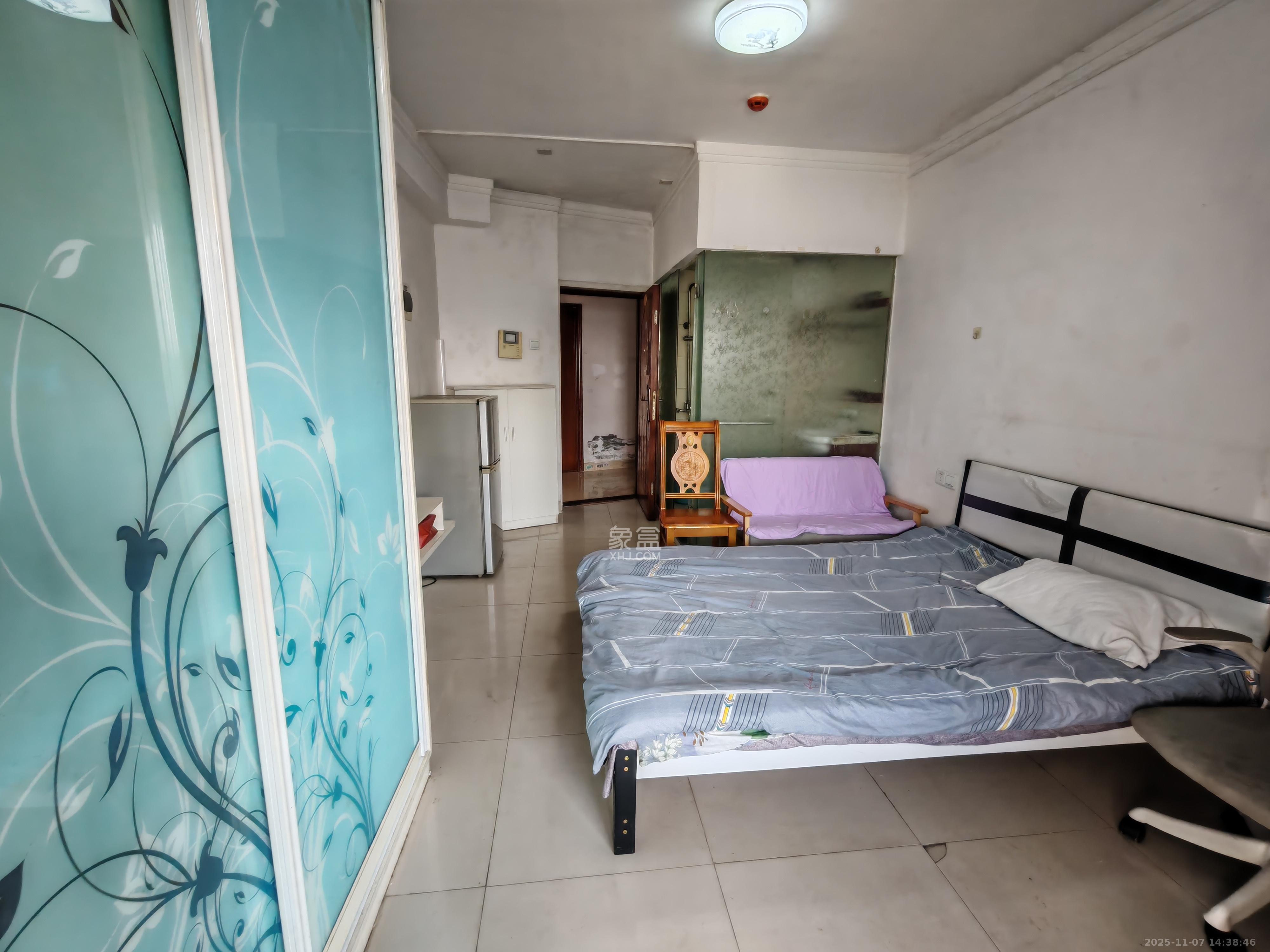 兰卡威国际  1室1厅1卫    1300.0元/月室内图