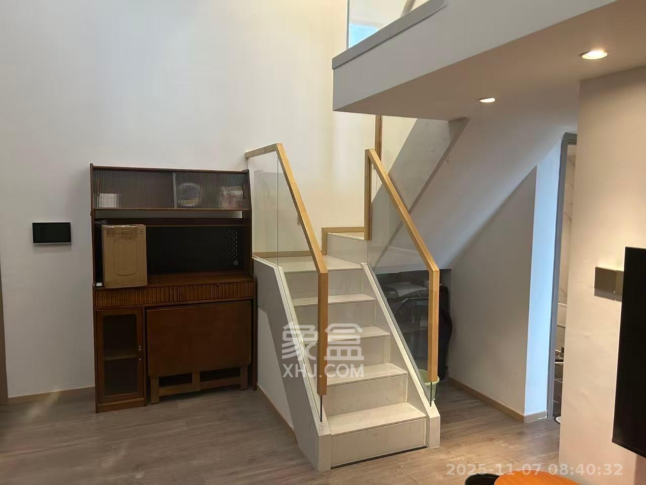 正荣梅溪紫阙台  3室2厅2卫    3800.0元/月室内图