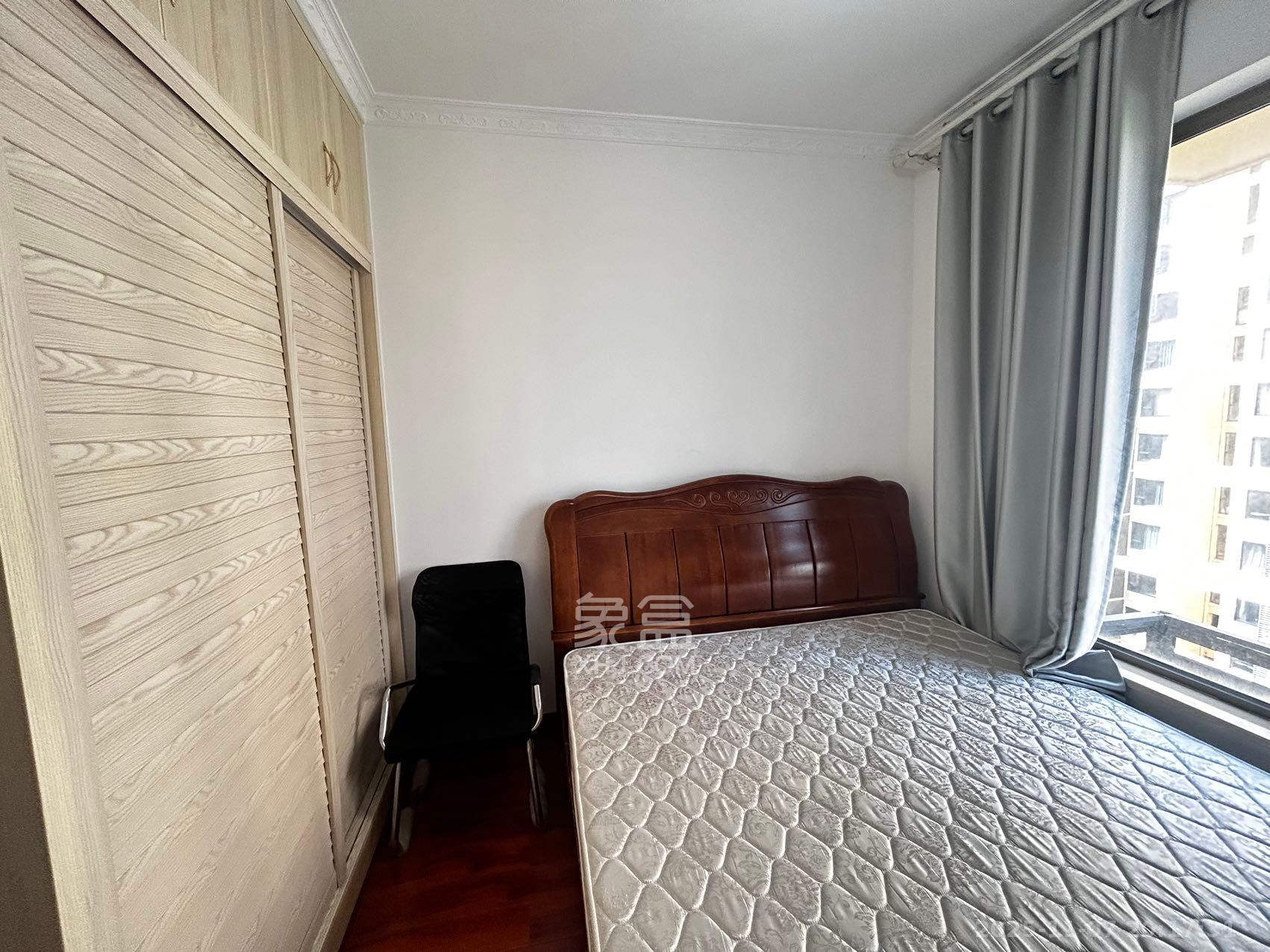 怡海星城 3室2厅1卫 1900.0元/月 怡海星城 3室2厅1卫 1900.0元/月室内图