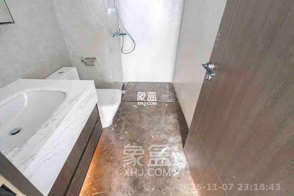 万科瑧湾汇 4室2厅4卫 18000.0元/月 万科瑧湾汇 4室2厅4卫 18000.0元/月室内图