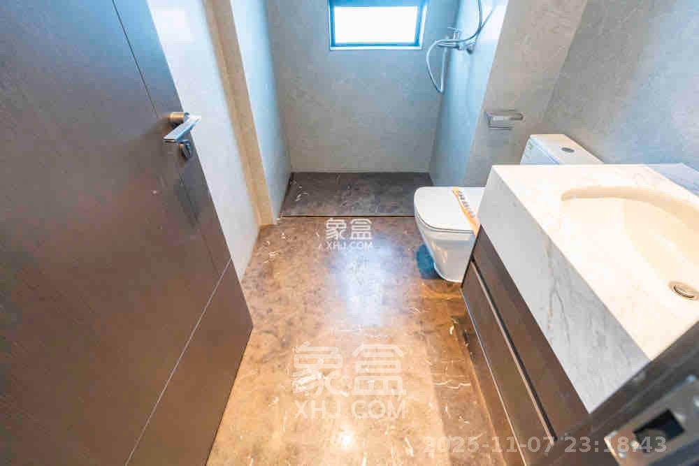 万科瑧湾汇  4室2厅4卫    18000.0元/月室内图