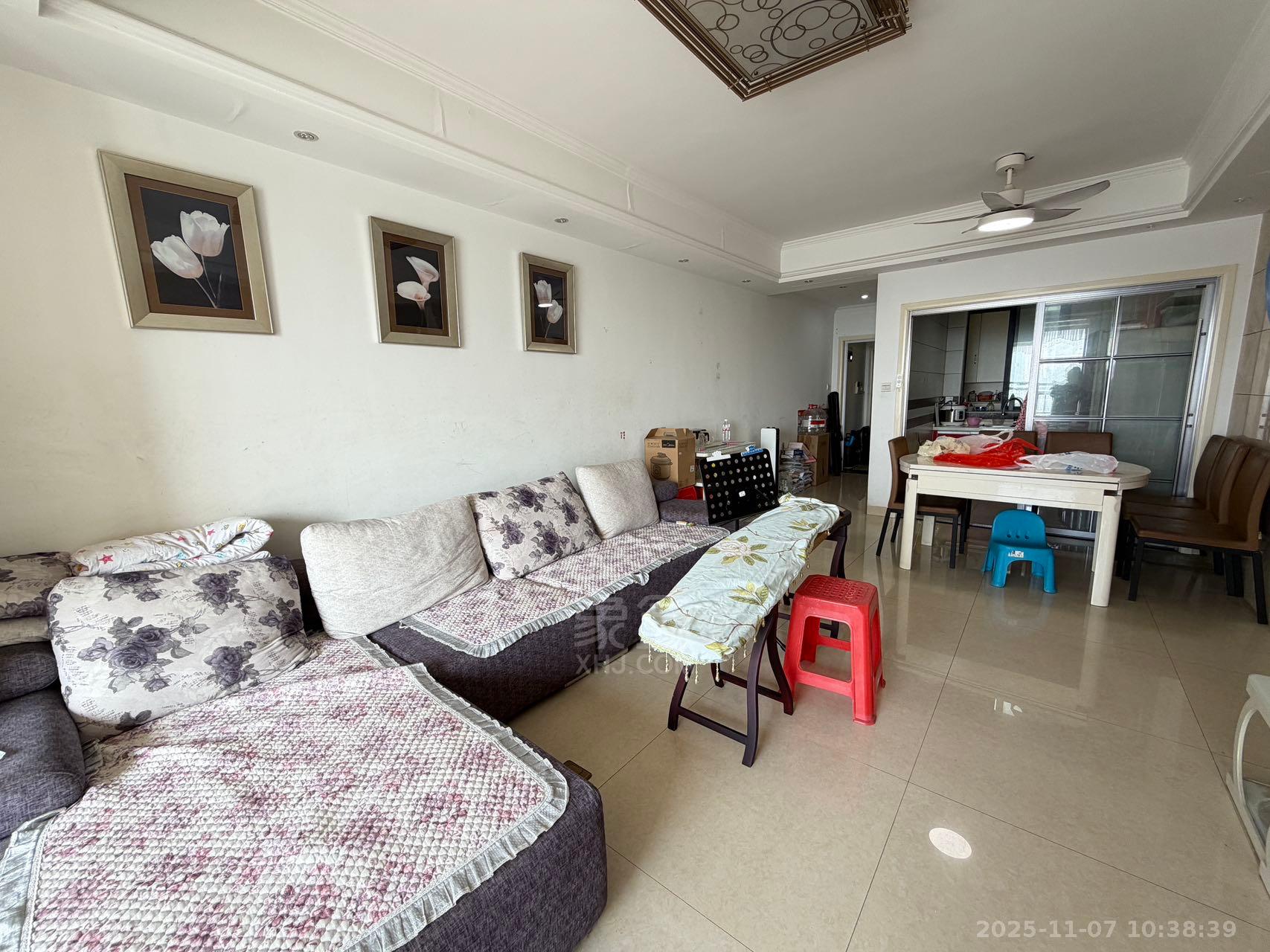 中建御山和苑  3室2厅1卫    2000.0元/月室内图