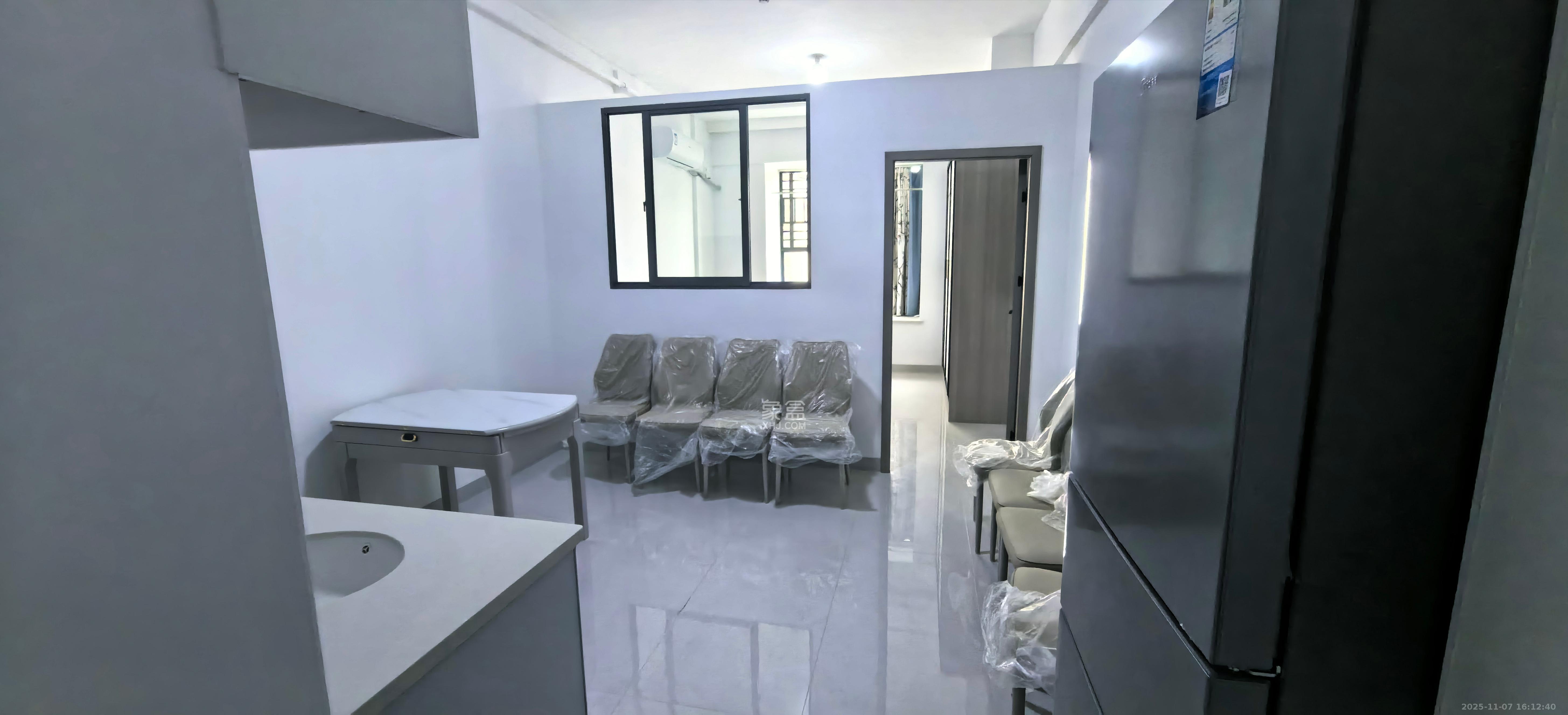 金石蓉园  1室0厅0卫    1200.0元/月室内图1