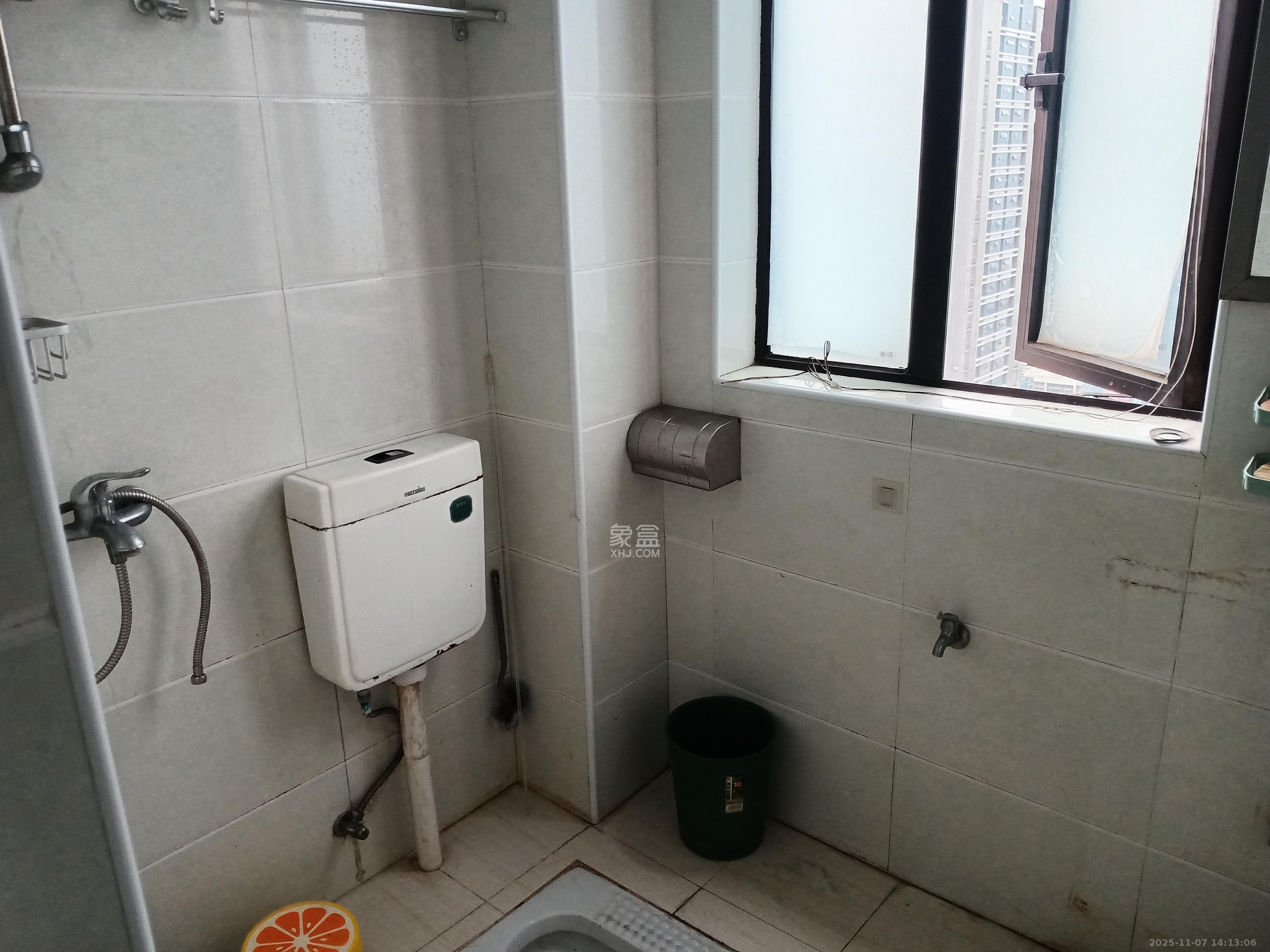 湘域城邦(湘域国际中心) 1室1厅1卫 3500.0元/月 湘域城邦(湘域国际中心) 1室1厅1卫 3500.0元/月室内图