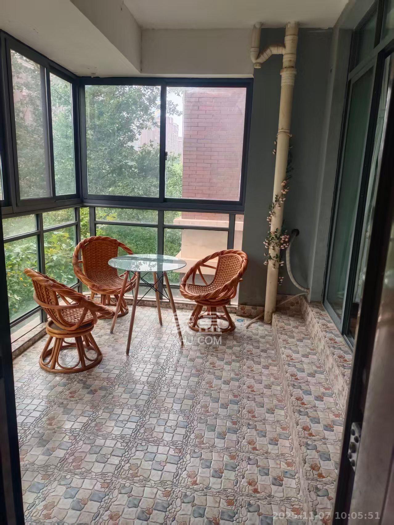 奥林匹克花园 3室2厅1卫 2500.0元/月 奥林匹克花园 3室2厅1卫 2500.0元/月室内图