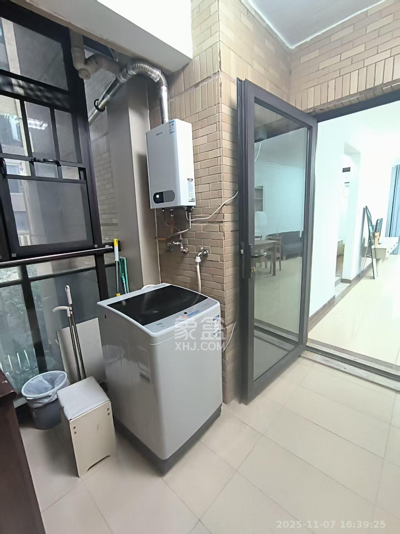 时代倾城一期 2室2厅1卫 1900.0元/月 时代倾城一期 2室2厅1卫 1900.0元/月室内图