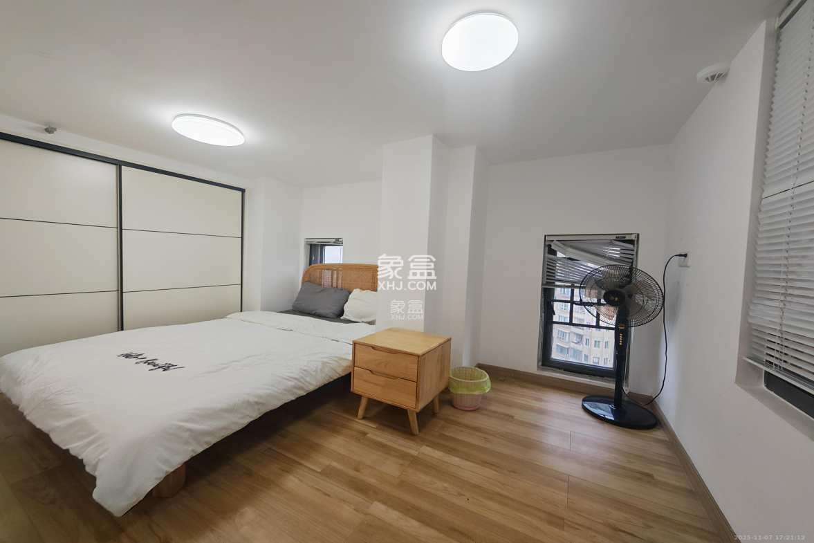 钱隆世家 2室1厅1卫 1700.0元/月 钱隆世家 2室1厅1卫 1700.0元/月室内图