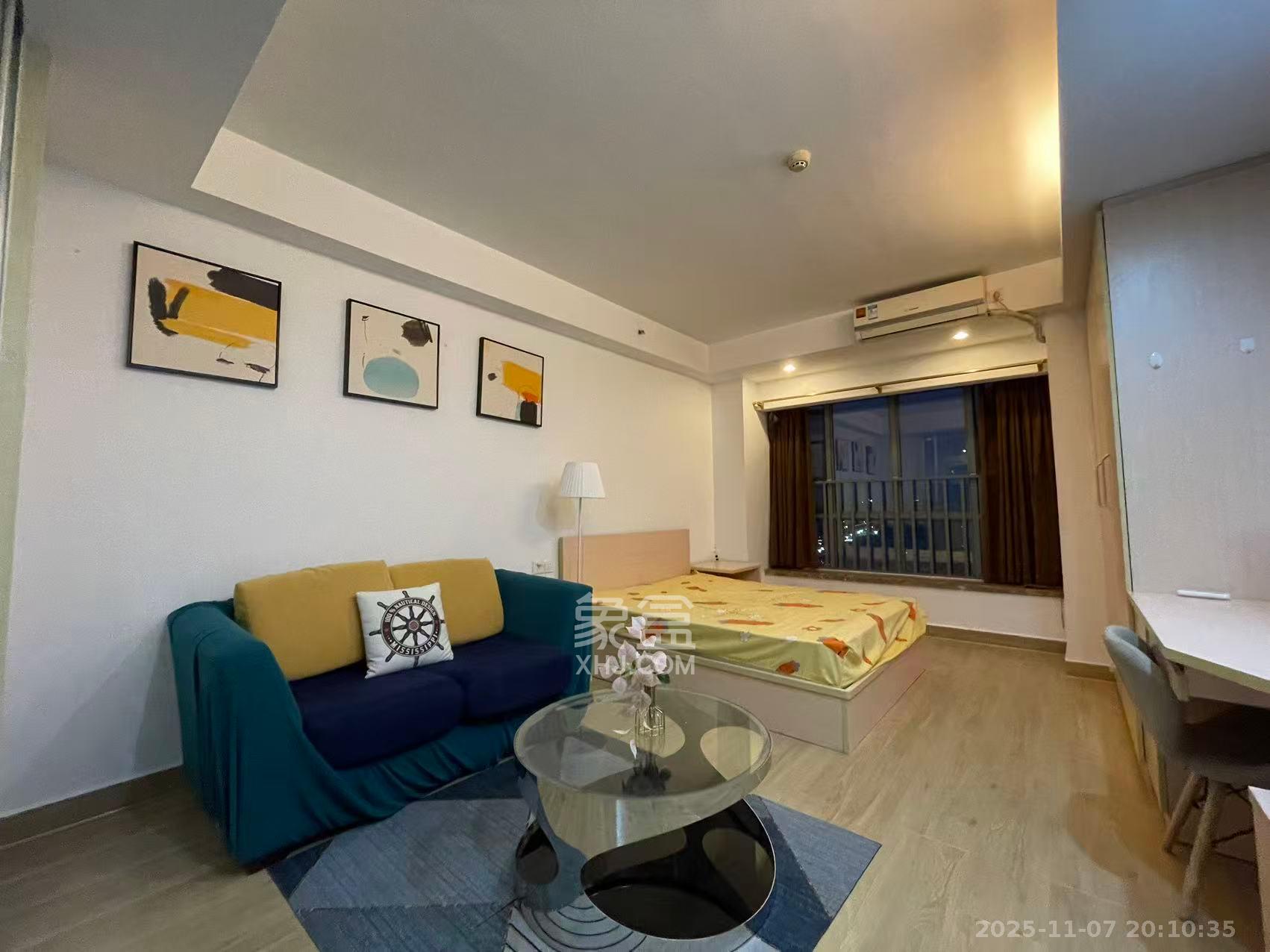 融科檀香山（融科紫檀、香山国际）  1室1厅1卫    1600.0元/月