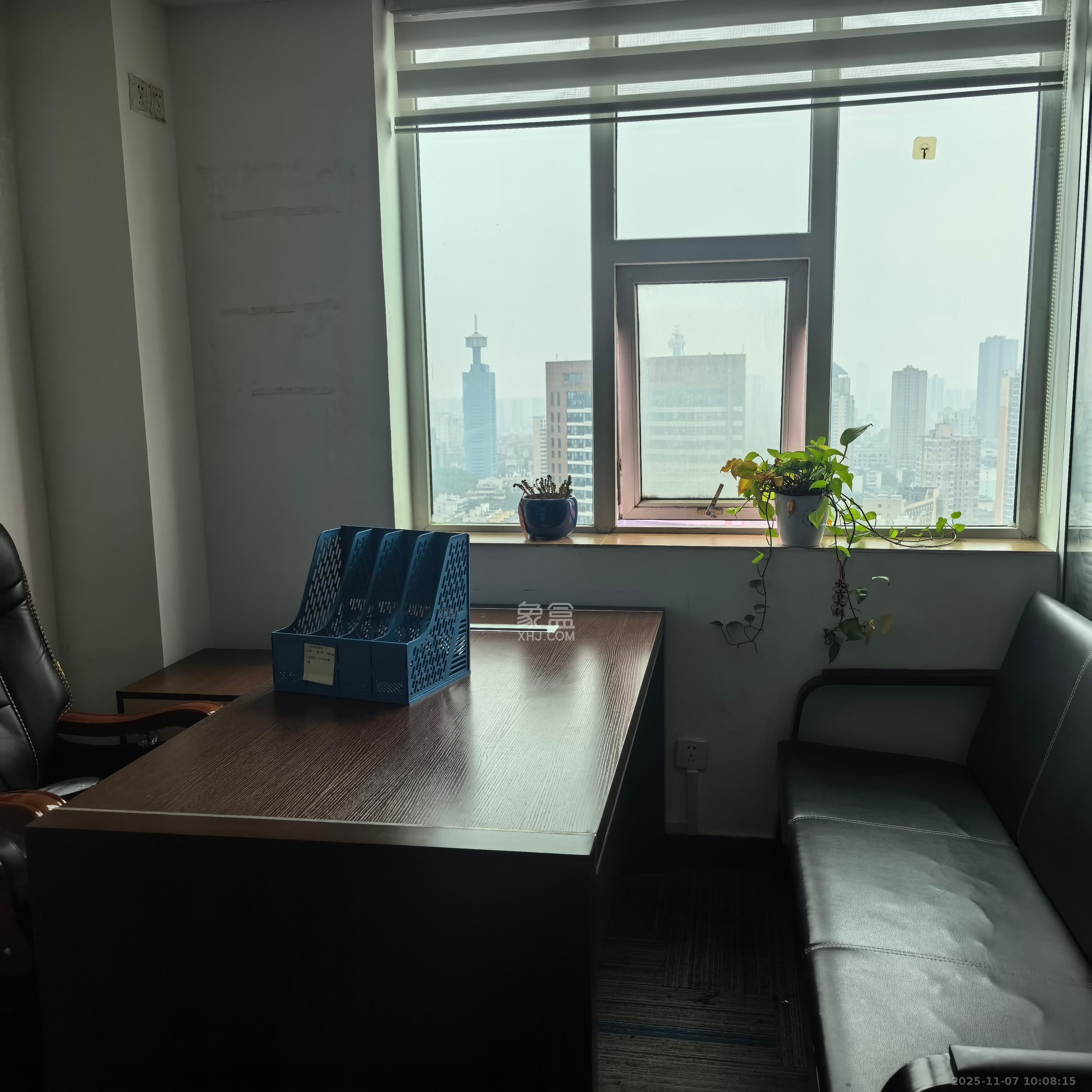 佳天国际新城 2室1厅1卫 4500.0元/月 佳天国际新城 2室1厅1卫 4500.0元/月室内图