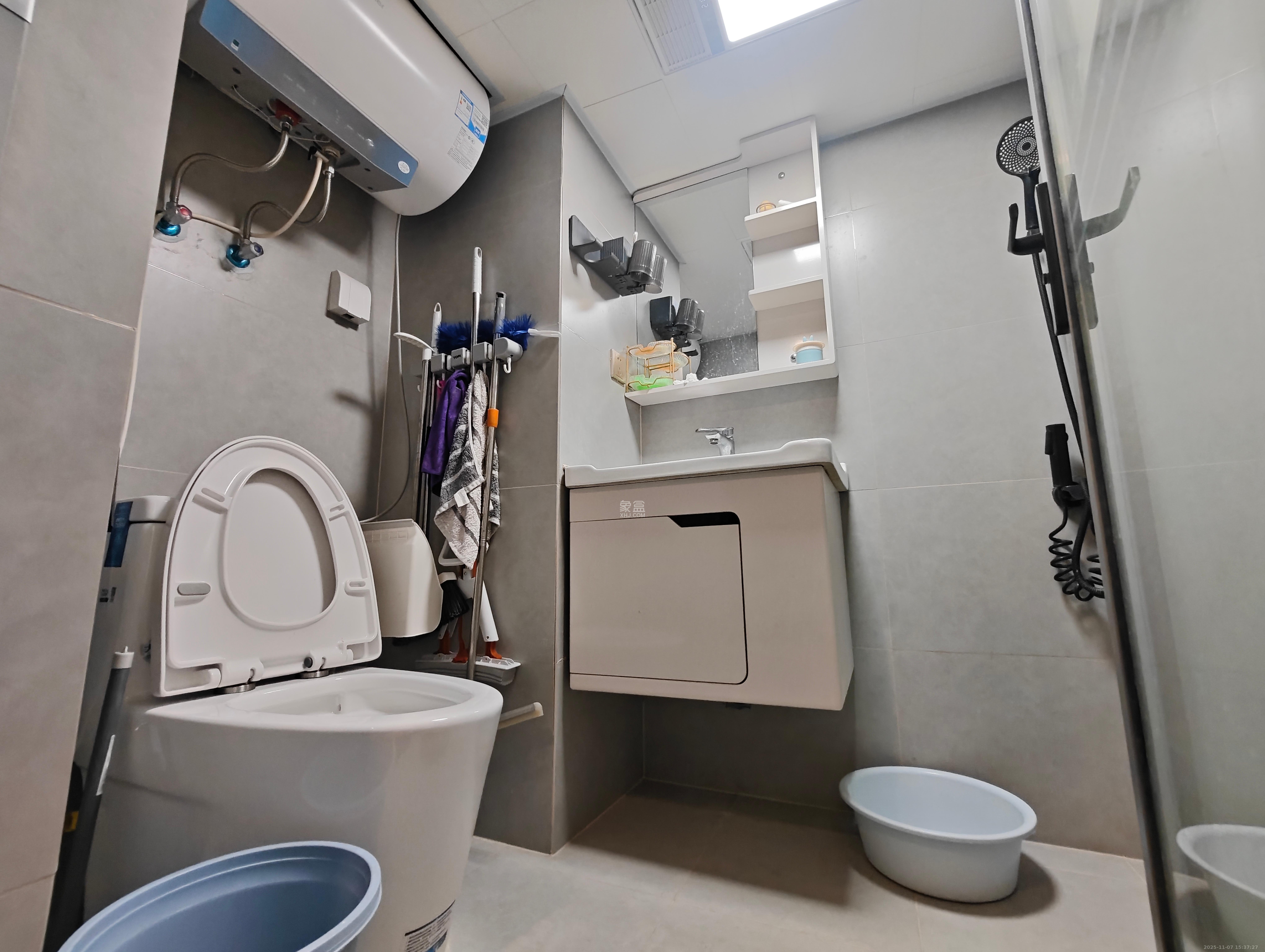 爱家当代境 1室1厅1卫 2200.0元/月 爱家当代境 1室1厅1卫 2200.0元/月室内图