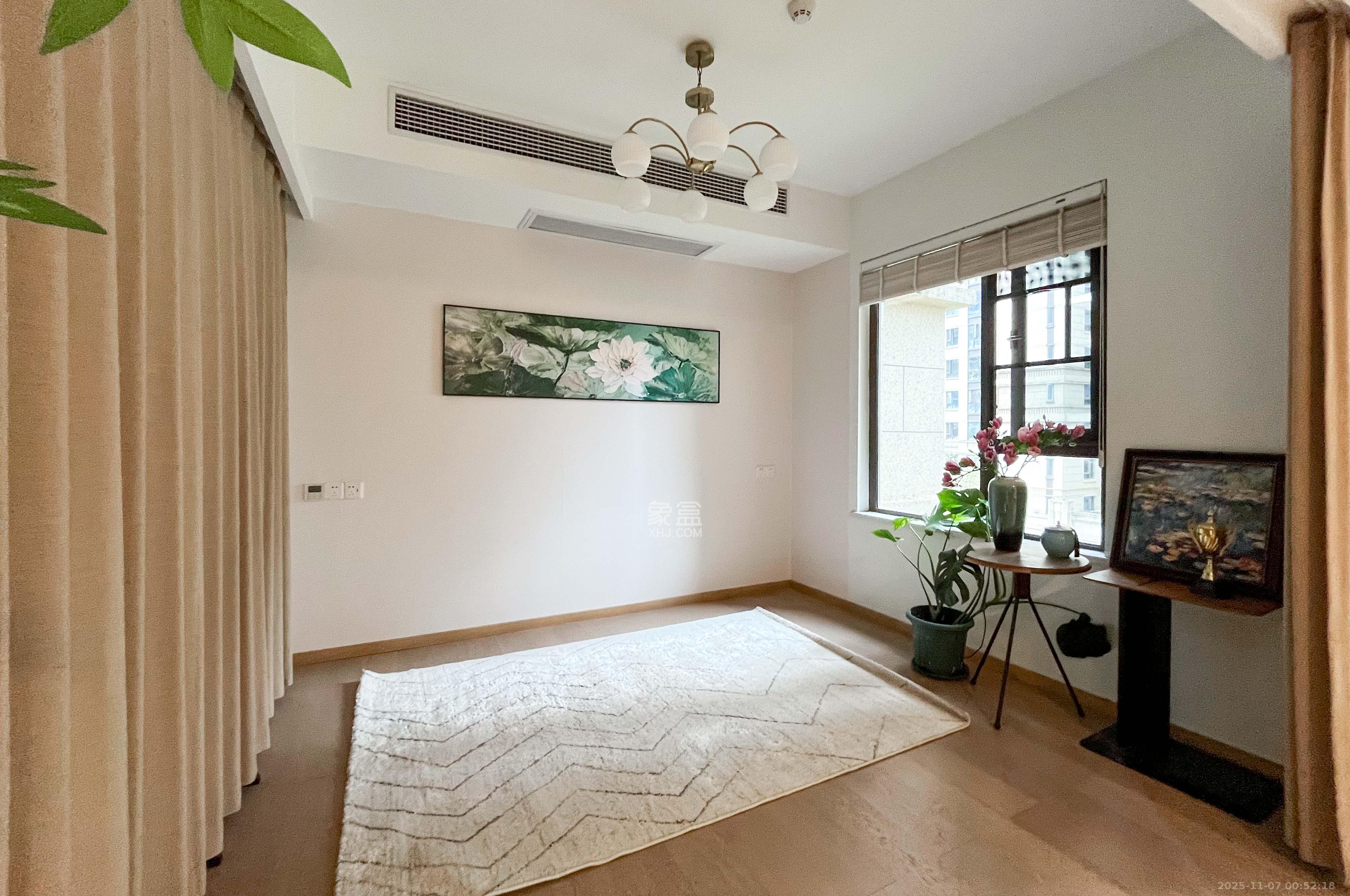 卓越浅水湾  4室2厅2卫    192.0万其他